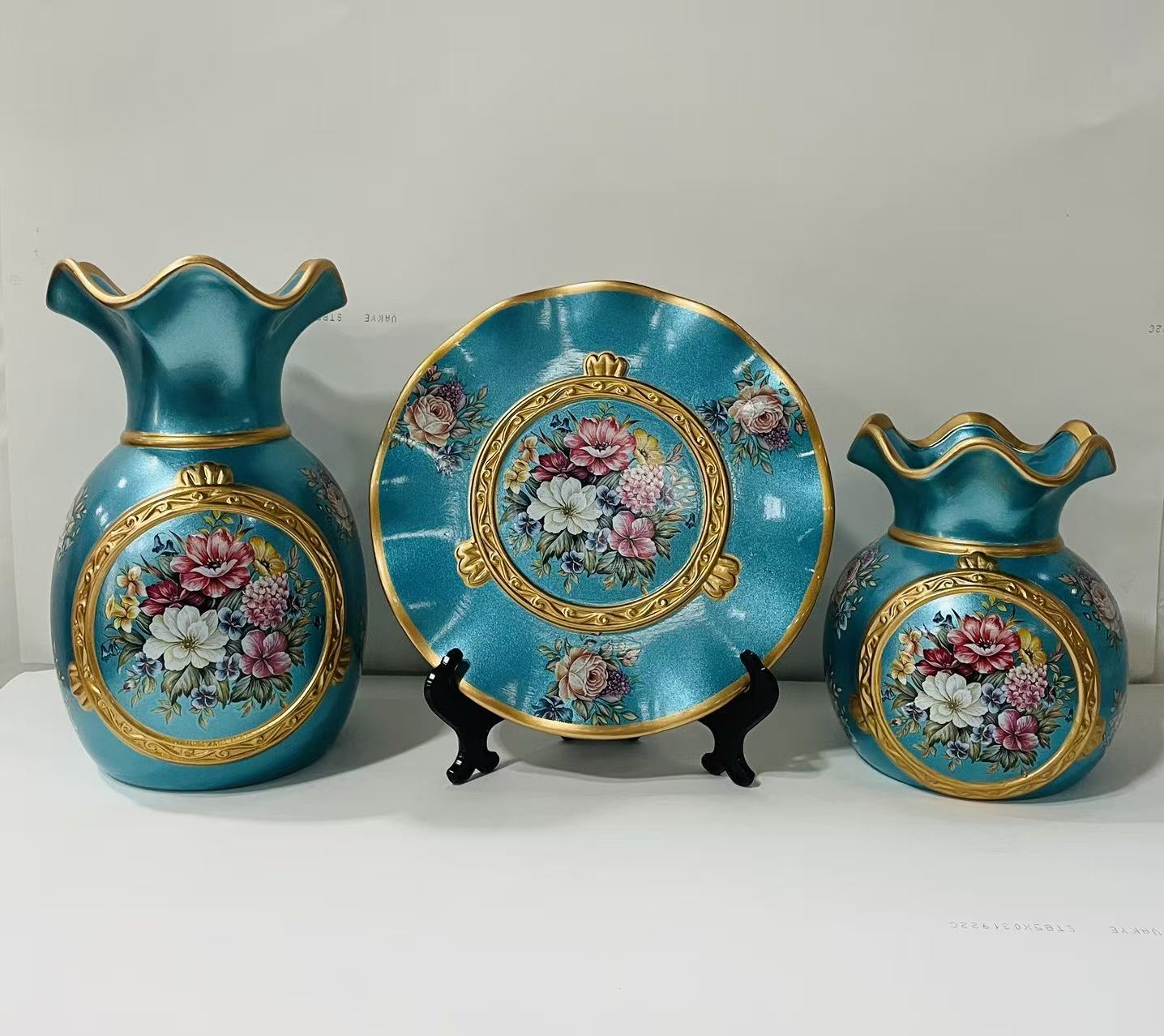 陶瓷工艺品实物图