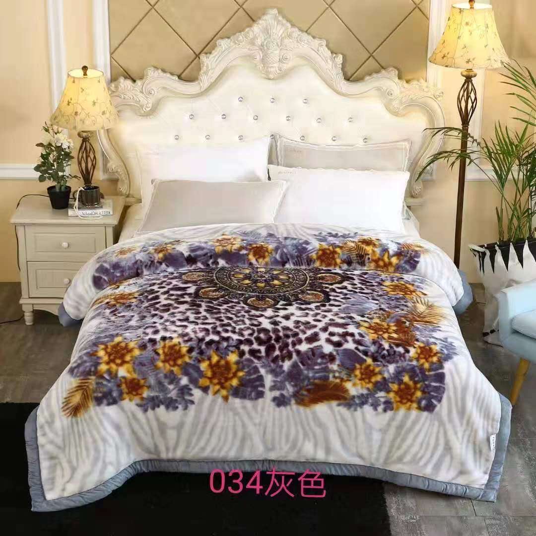 厂家直销爆款毛毯水晶绒毯子柔软保暖毛毯盖毯床上用毯子热销中