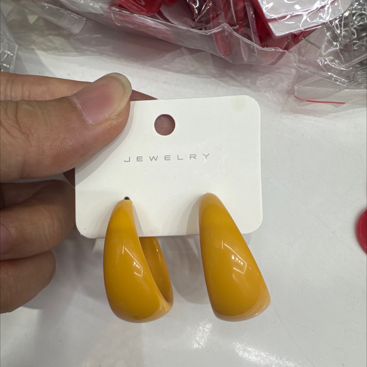 时尚耳环亚克力耳饰简约耳钉女气质百搭耳环饰品礼物耳环