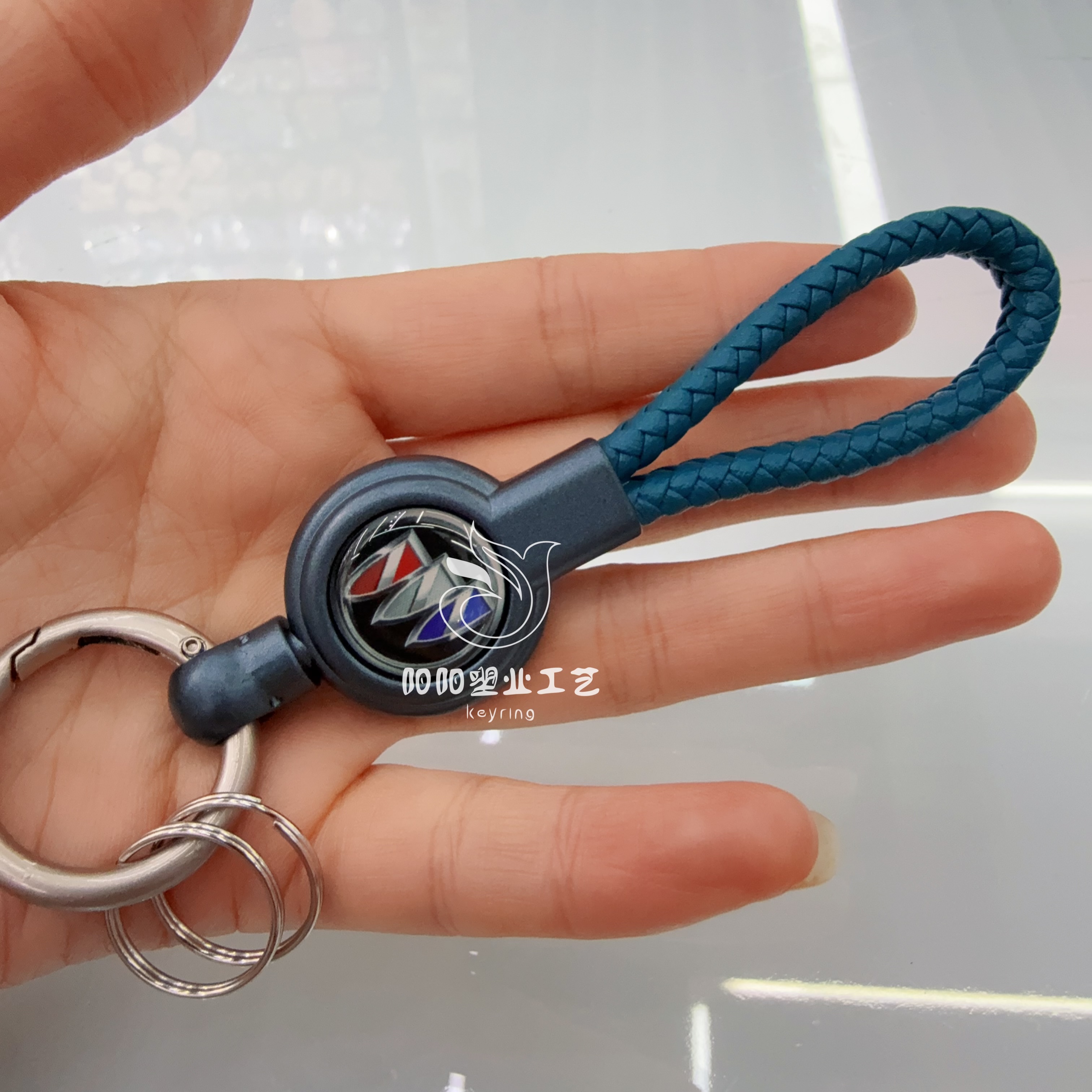 Wholesale of creative hand-woven PU leather rope keychain accessories, leather keychains, hanging ornaments, car hangers and small gifts Specification image