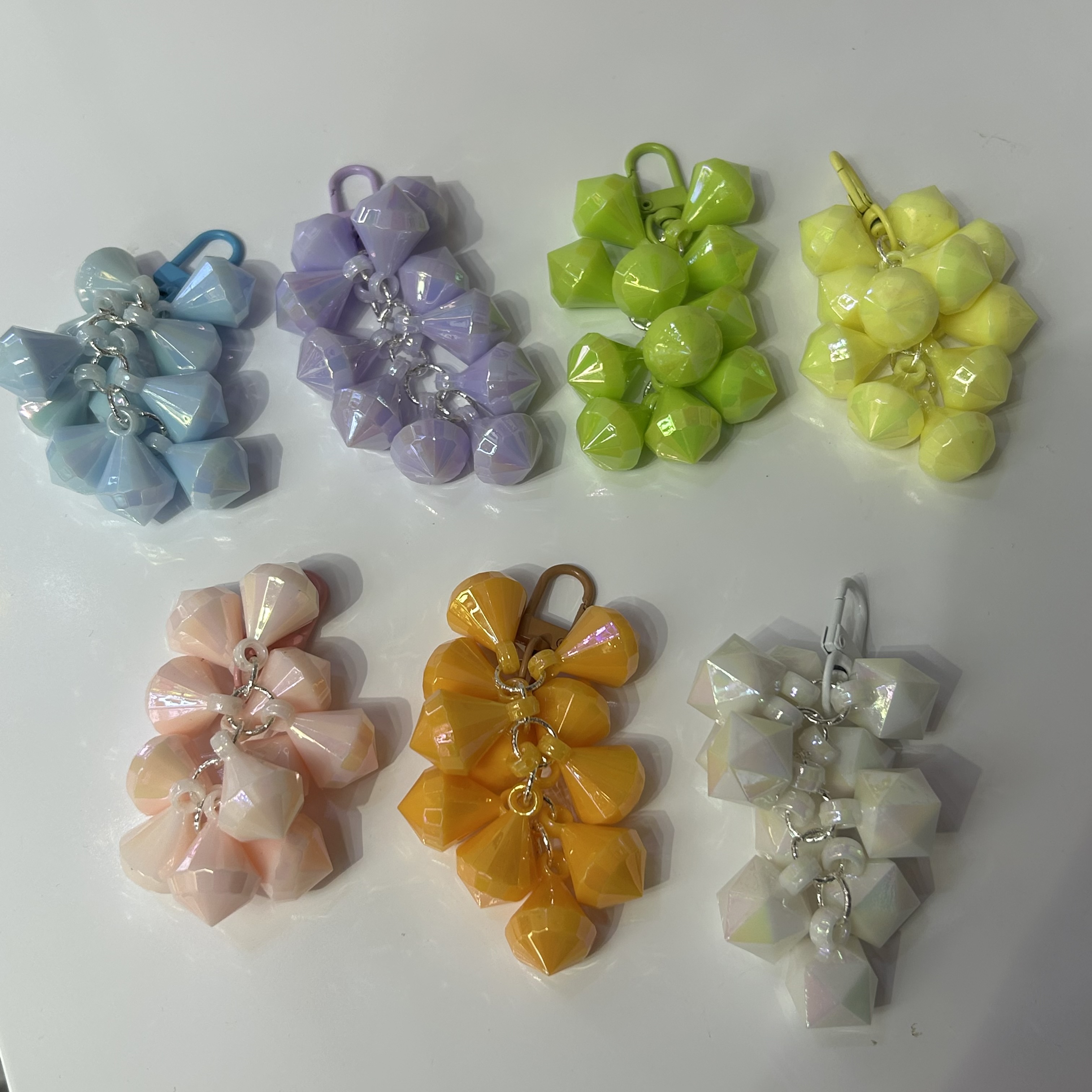 原创设计彩色珠子挂件钥匙扣多巴胺配色创意ins风 亚克力彩虹珠子男女通用礼品多彩钥匙扣挂件配件