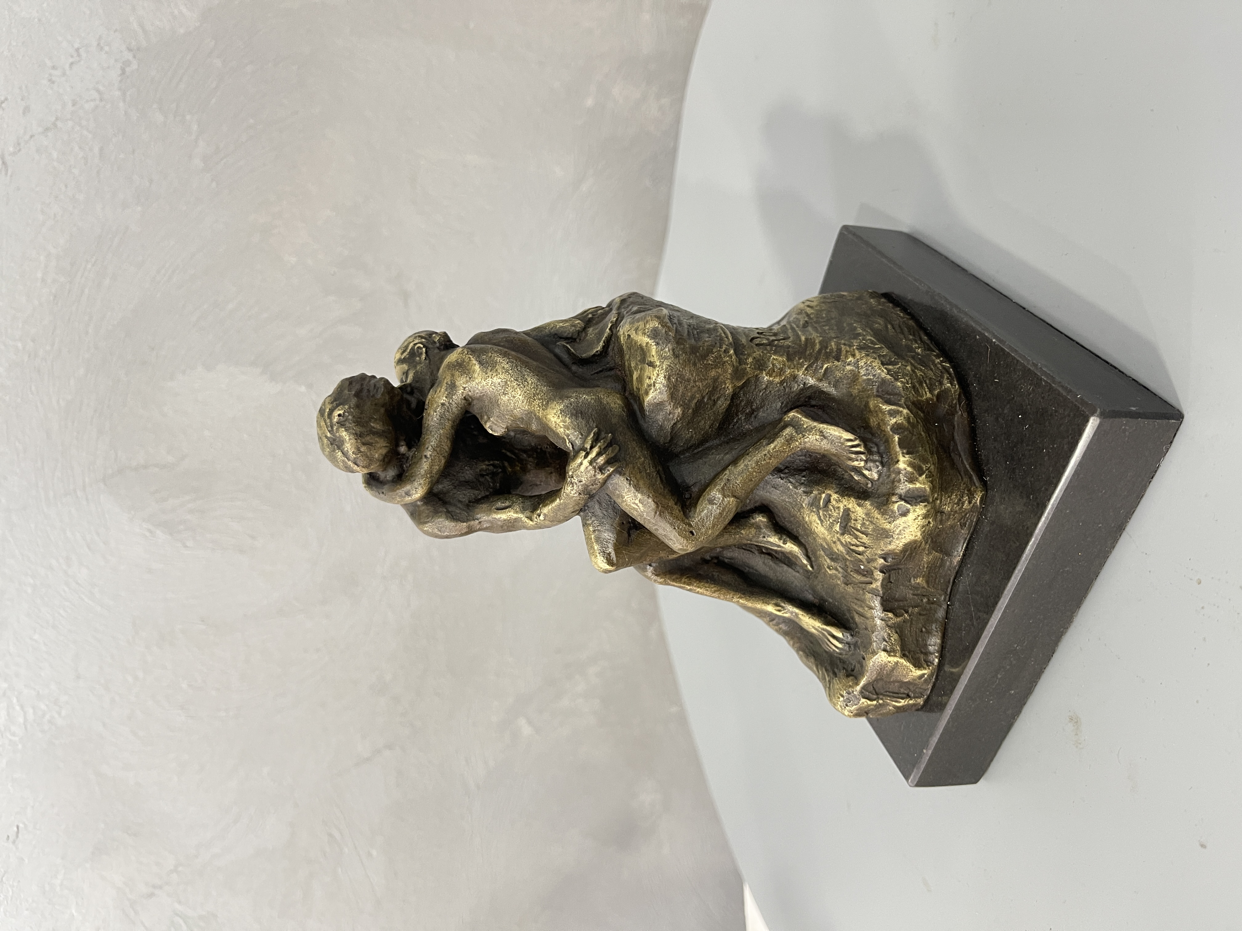 铜雕工艺摆件亲吻欧美热销工艺品摆件