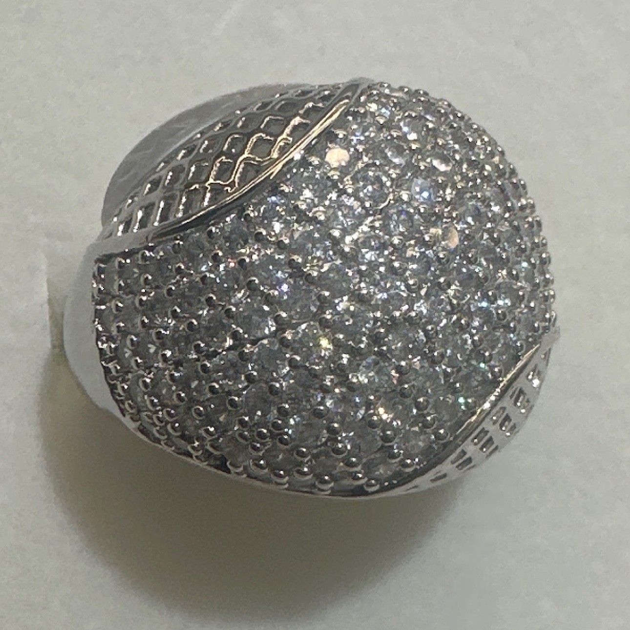 铜微镶锆石男女款时尚戒指，