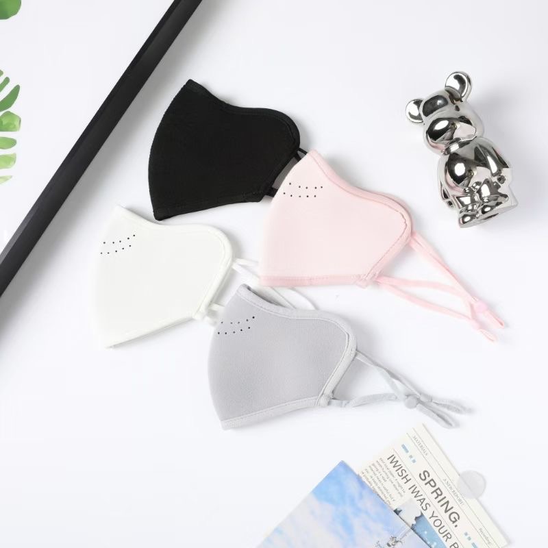 This winter's popular warm mask is made of fashionable velvet and can be adjusted for both men and women detail image 6