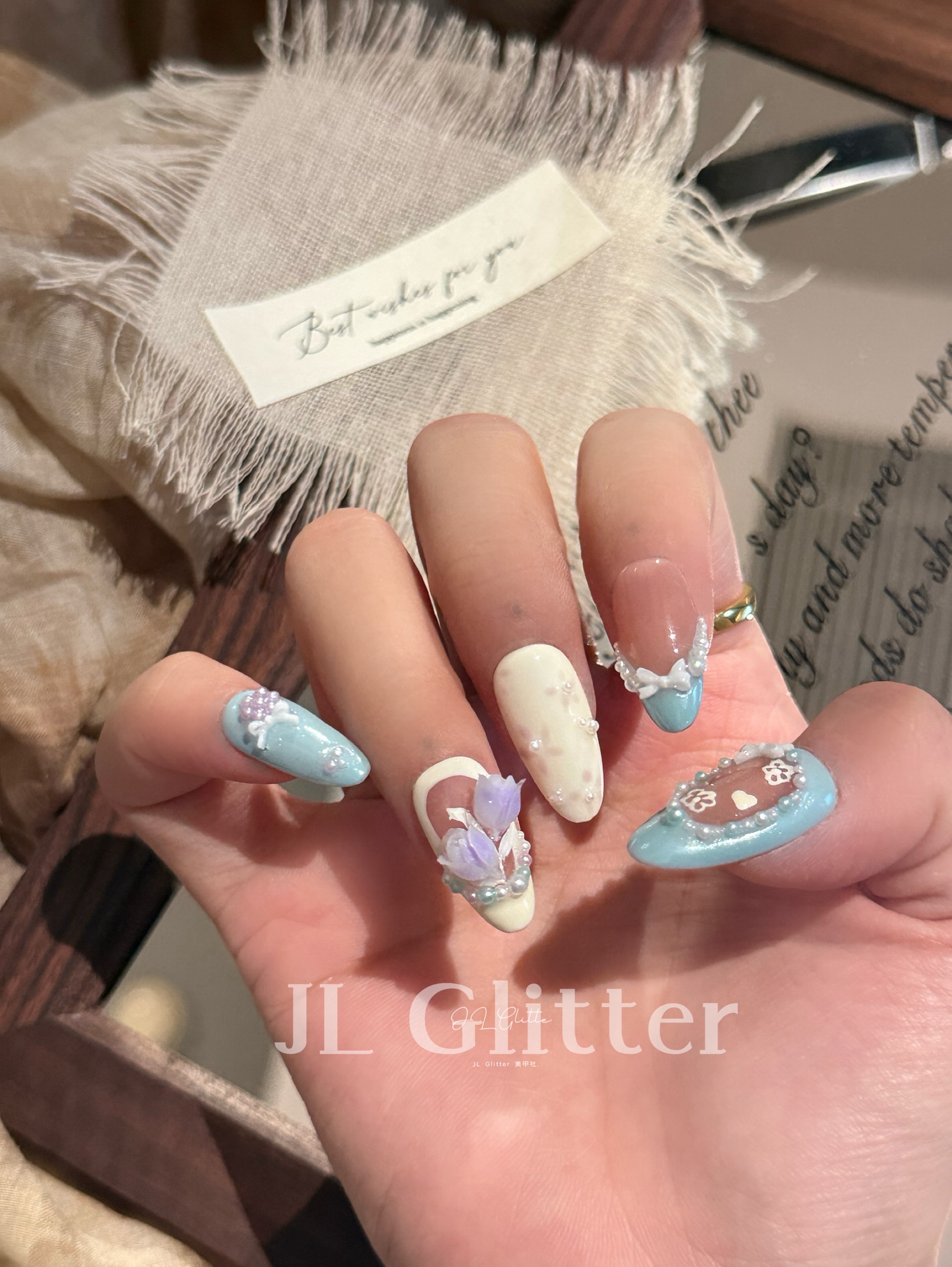 JLGlitter Blue bow custom three-dimensional flower pearl wearing armor, fairy-like princess style, the same as the Internet celebrity style Item Picture