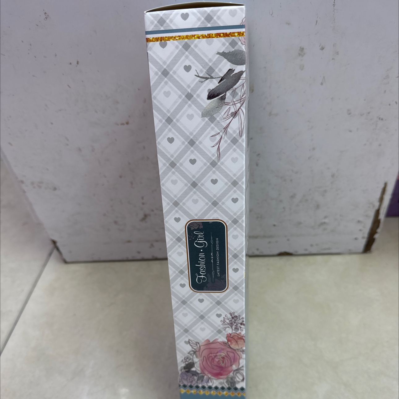 盒装冬款娃娃。毛衣搭配长辫子。娃娃手有关节，🉑️活动详情图4