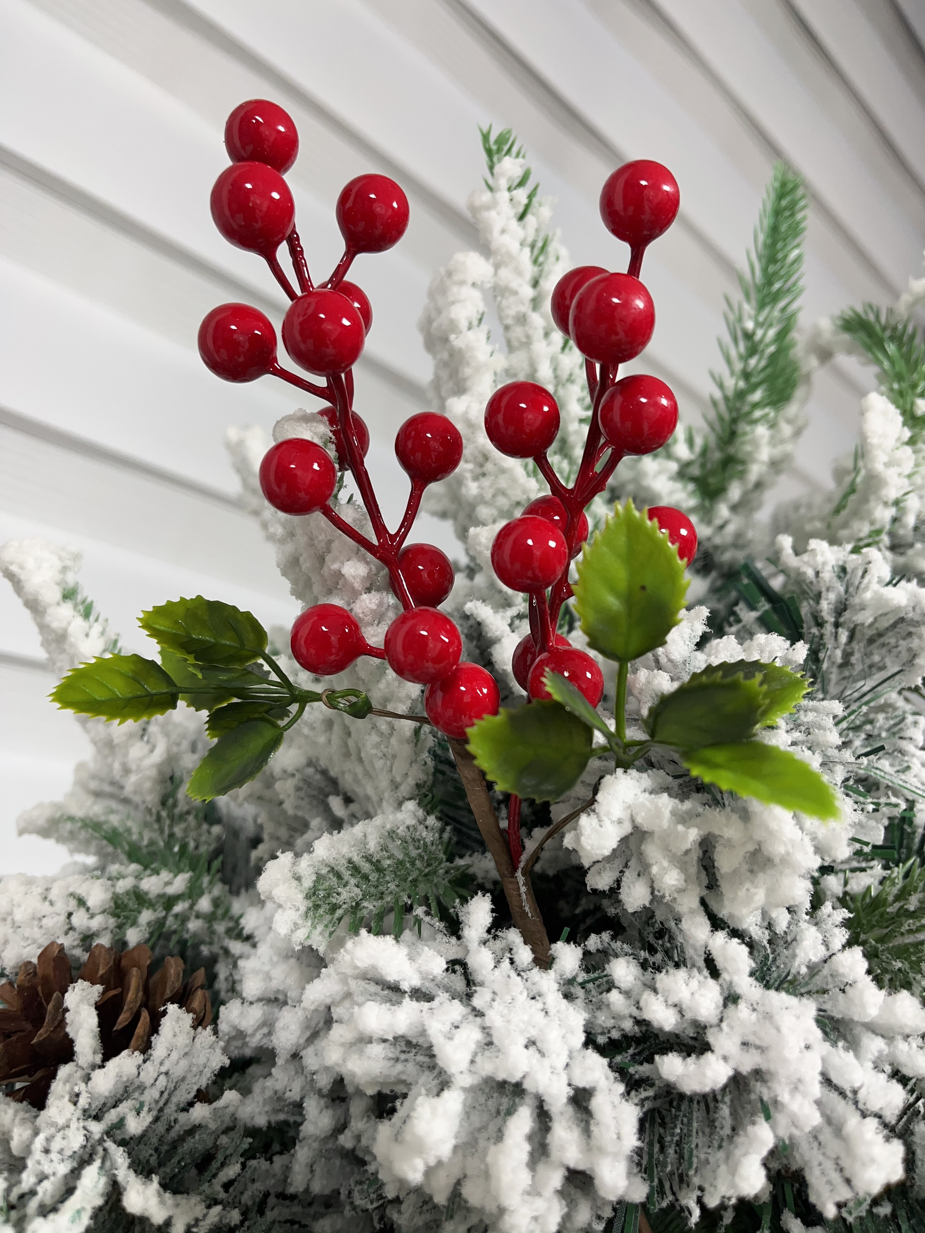 跨境电商亚马逊外贸热销圣诞节装饰品圣诞花圣诞花环圣诞树装饰挂件圣诞节必备红果圣诞树圣诞用品详情图2