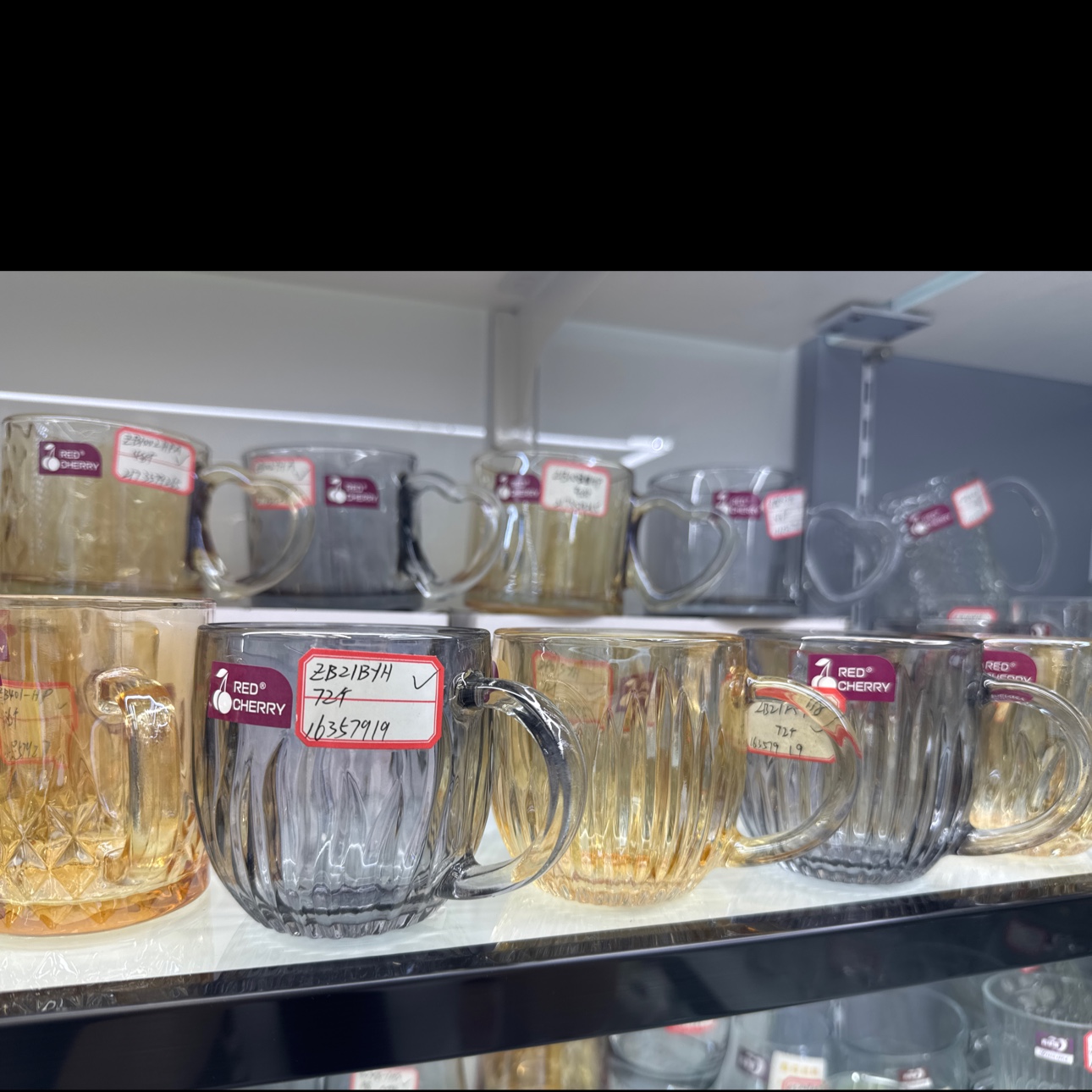 琥珀色烟灰色水杯玻璃杯产品图