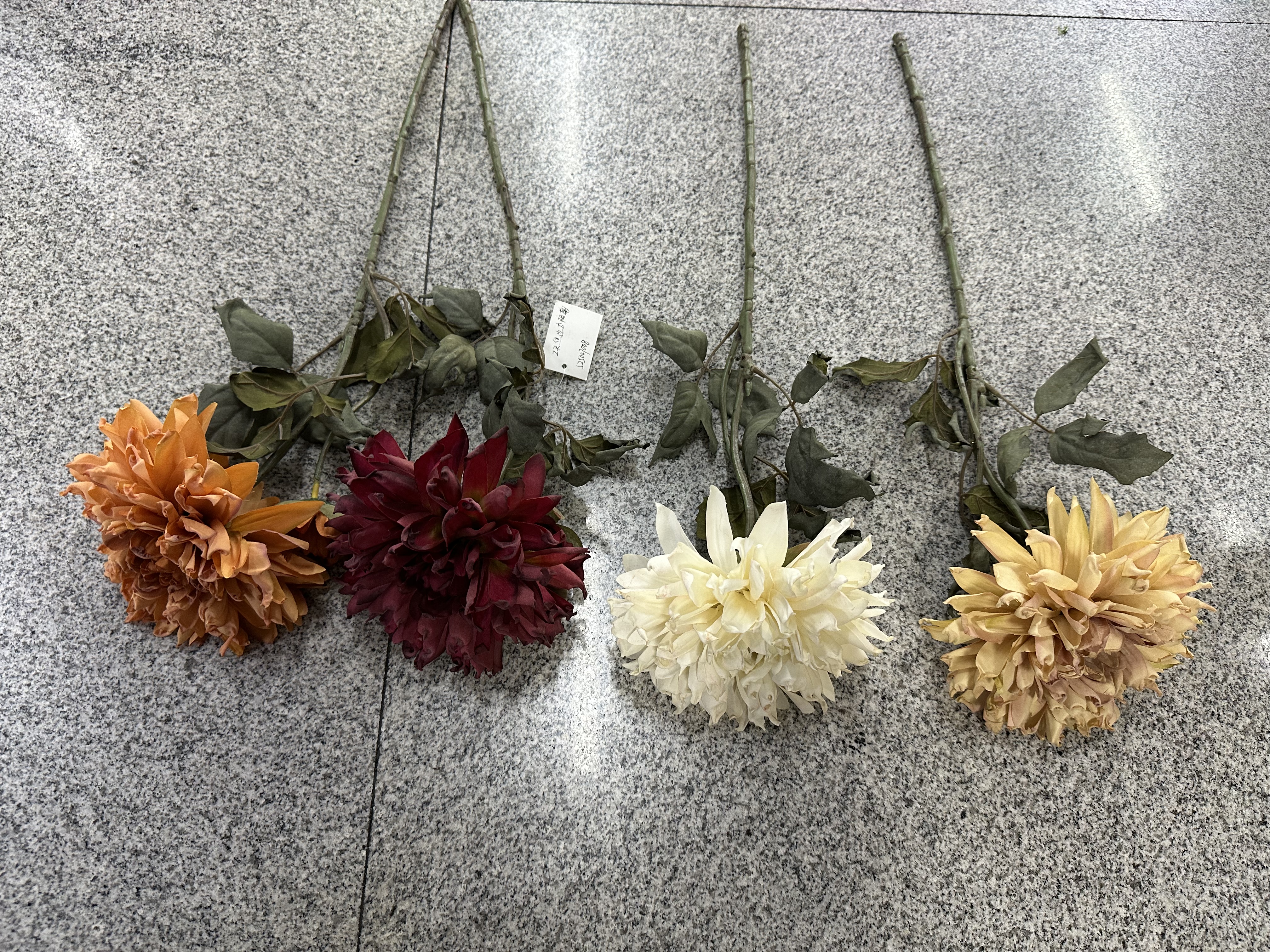 Phalaenopsis artificial flowers, sweet potato leaf dried flower display, gladiolus artificial flowers, indoor decoration, beautiful floral art items