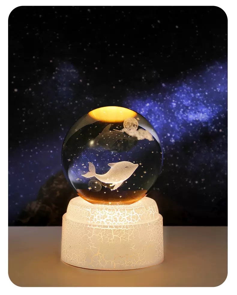 Rotating crystal ball night light detail image 14