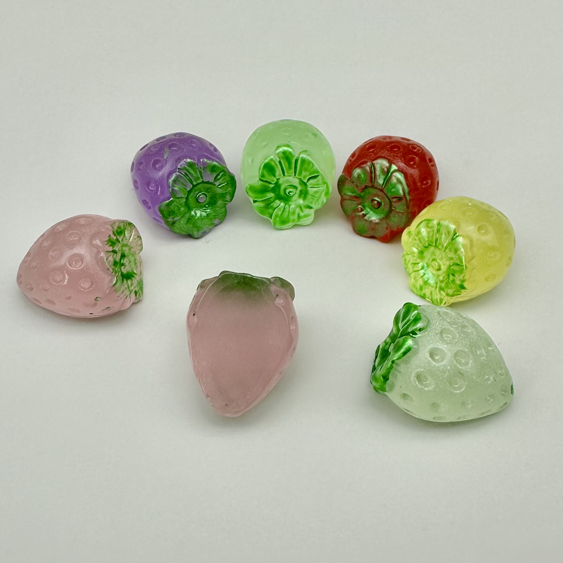 Simulated fruit resin accessories, flat three-dimensional hair accessories, mobile phone stickers, diy crocs, supermarket and convenience store mini handmade apples, biting oranges, tomatoes, peaches, strawberries, luminous miniature landscape ornaments, 500 pieces in a package details Picture