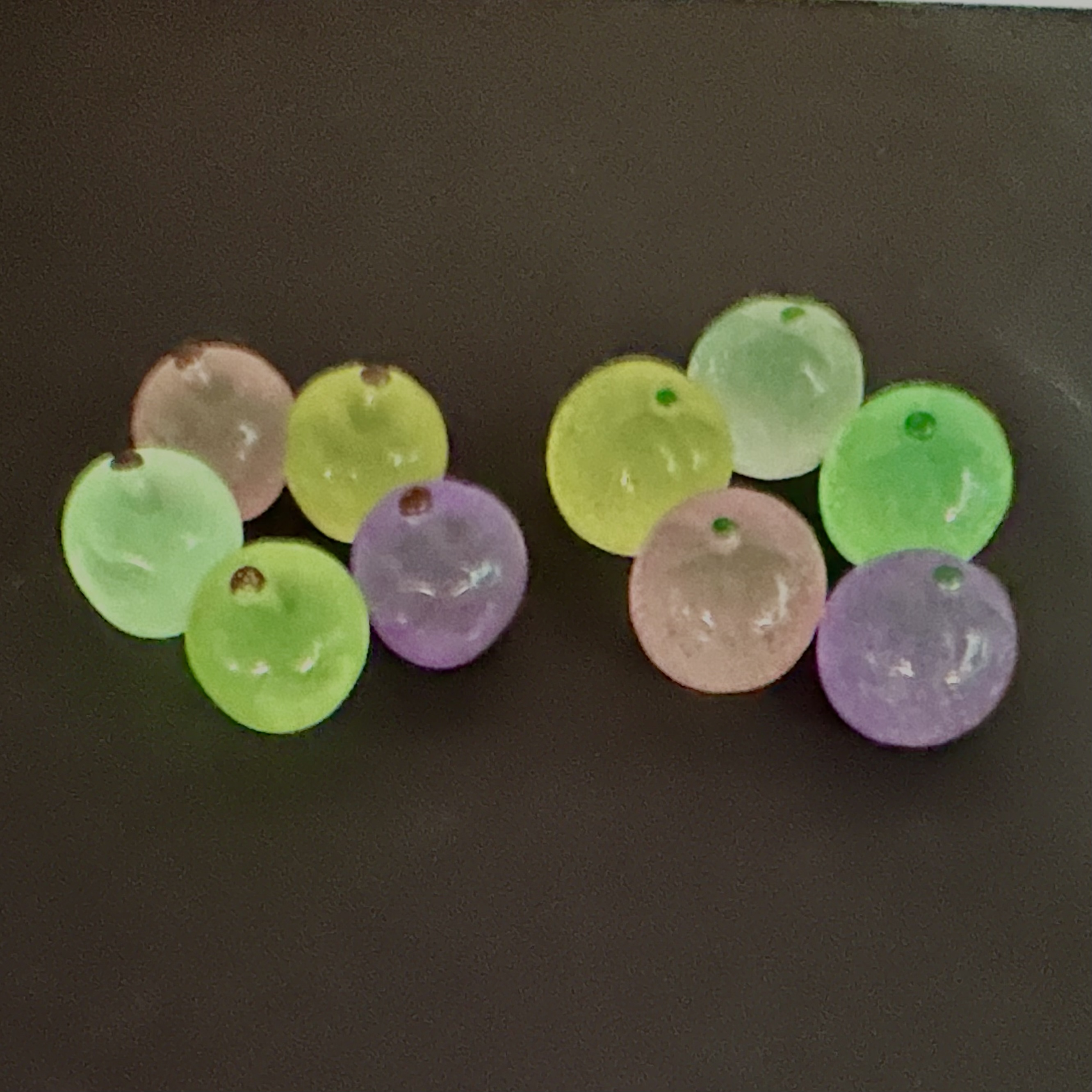 Simulated fruit resin accessories, flat three-dimensional hair accessories, mobile phone stickers, diy crocs, supermarket and convenience store mini handmade apples, biting oranges, tomatoes, peaches, strawberries, luminous miniature landscape ornaments, 500 pieces in a package Item Picture