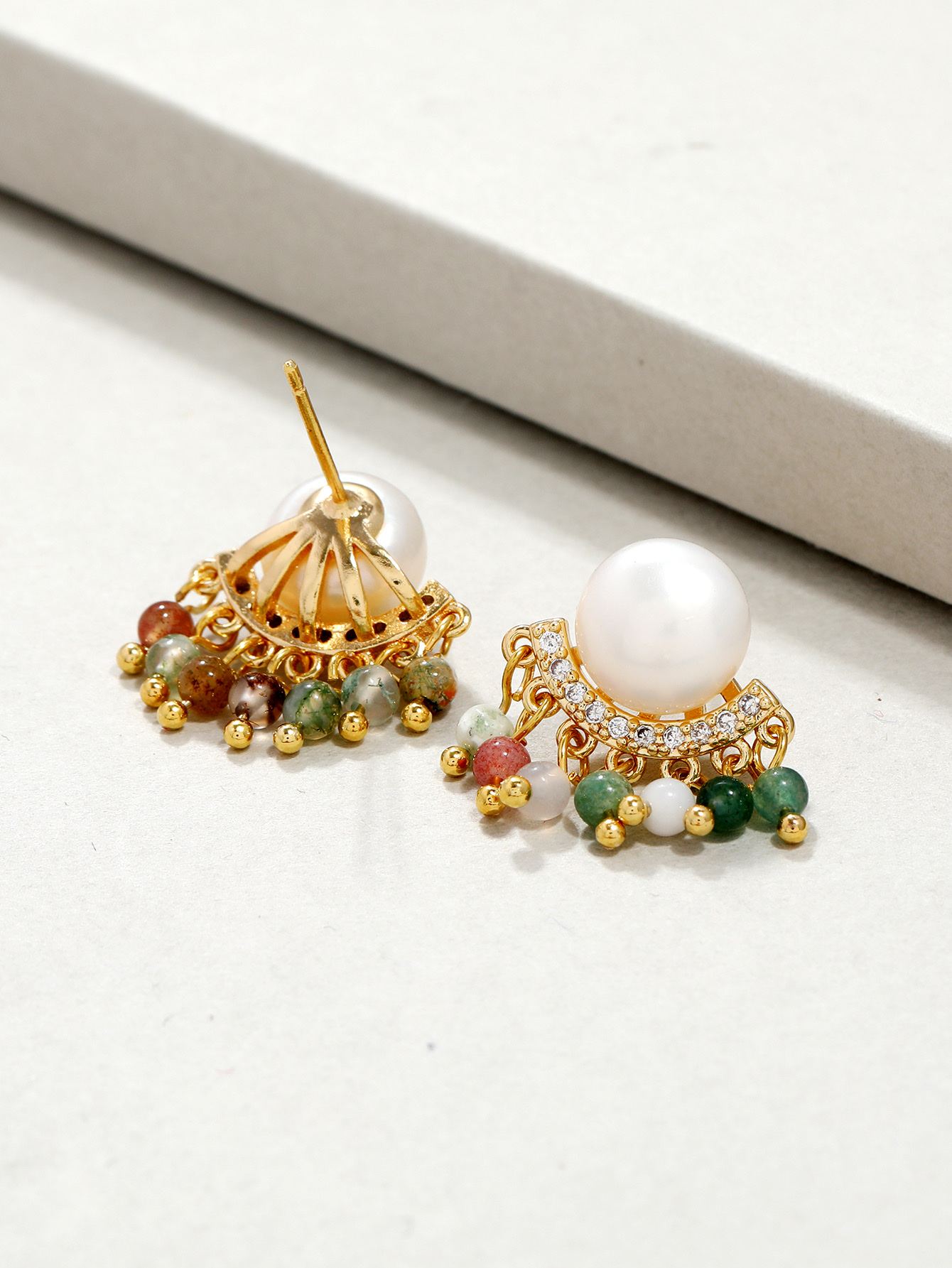 Yunyi Shijia's ancient-style earrings, Hanfu accessories, new Chinese style design, natural freshwater pearl stud earrings, natural crystal stone earrings, real gold electroplating detail image 3