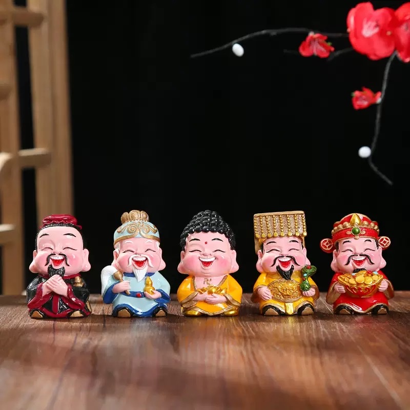 The God of Wealth figurine, a resin decorative item for attracting wealth, a living room decoration for the Five Paths Holy Lord, a gift for the opening of a new home and a store Application Scenario