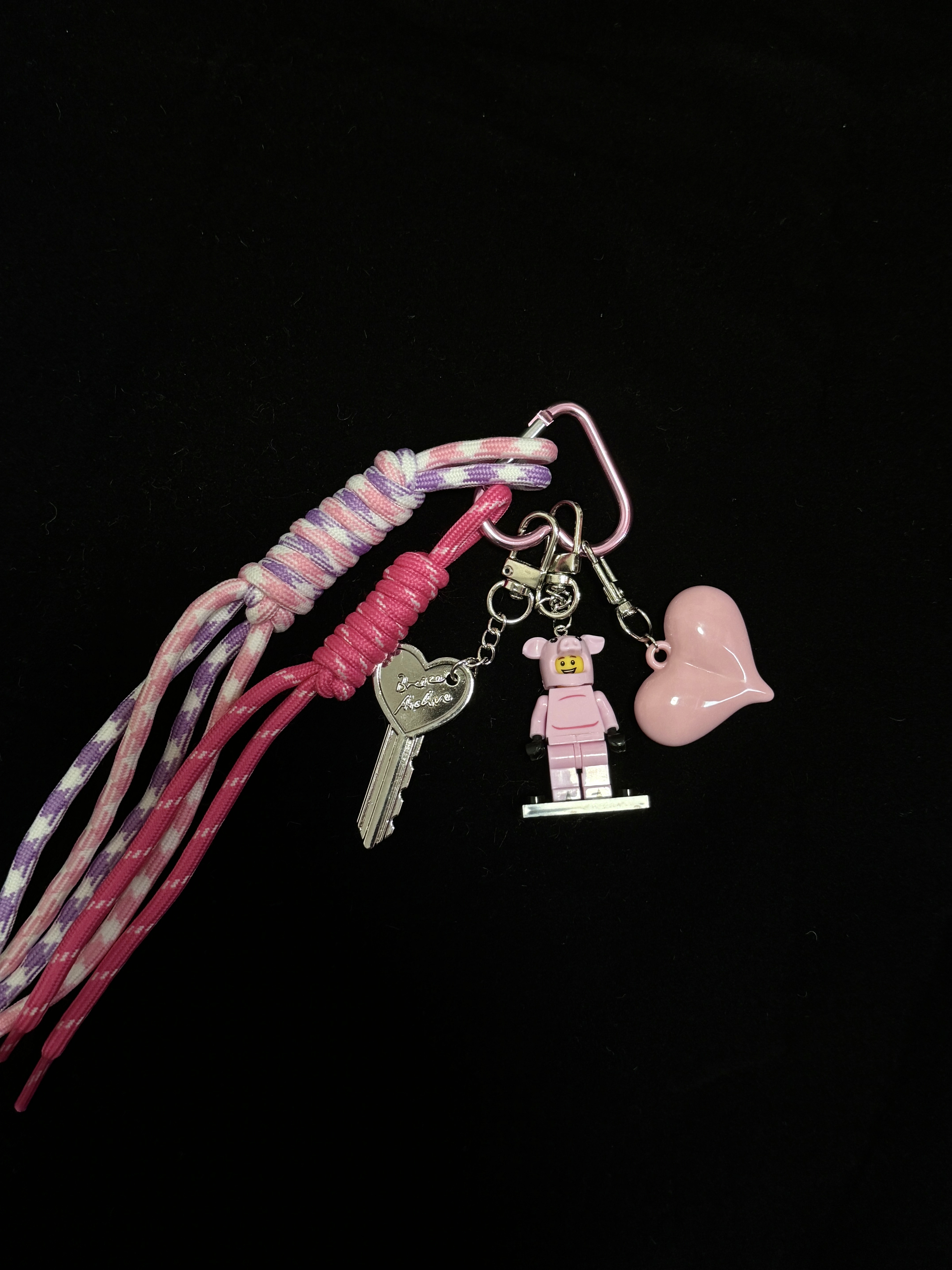 Original building block bags, hanging accessories, creative figurines, children's toys, jigsaw decorations, gifts, fun collections