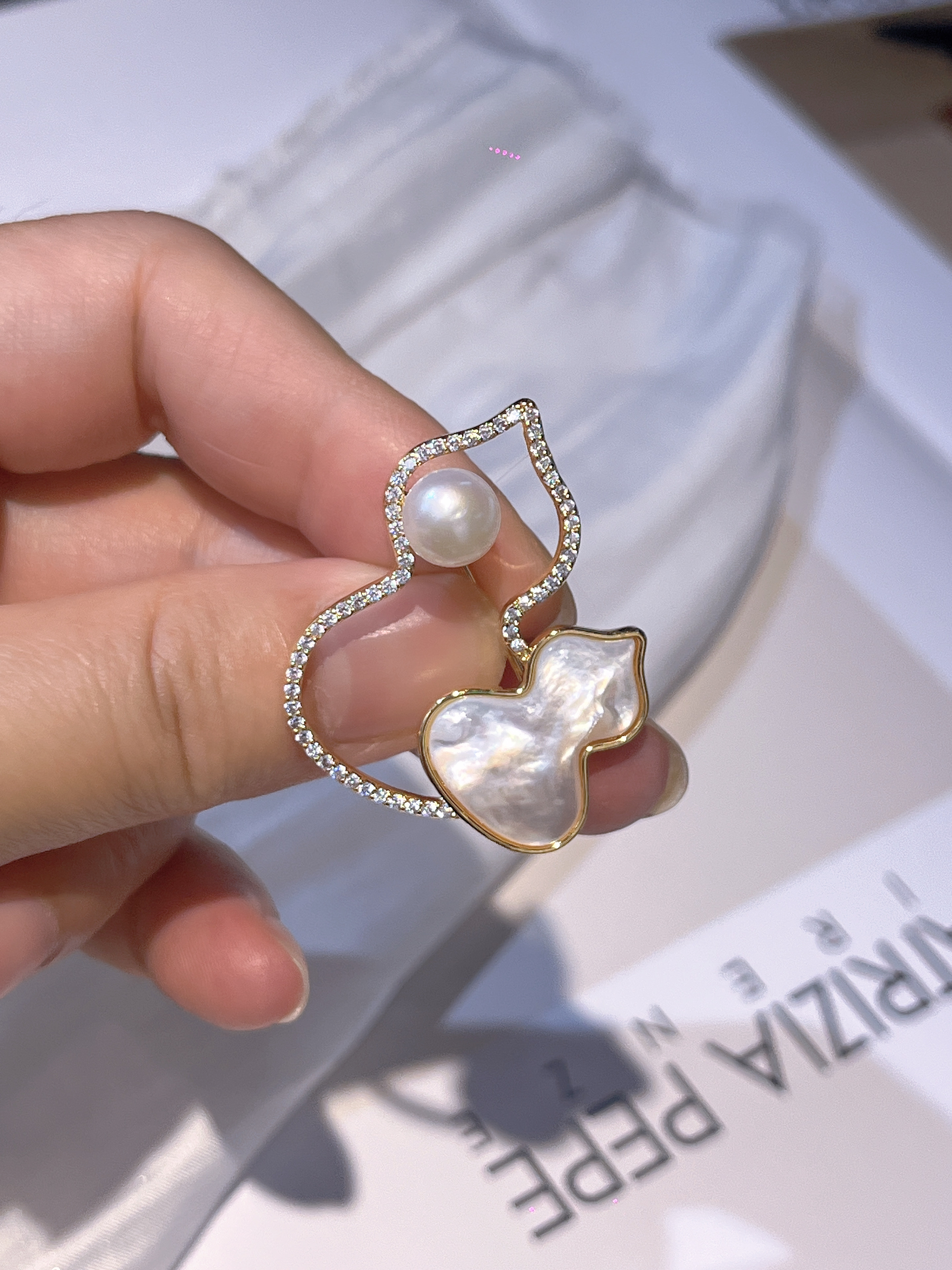 胸针女圣诞公仔链条胸针时尚别致饰品配件礼物赠品多款任选胸针胸针女细节图