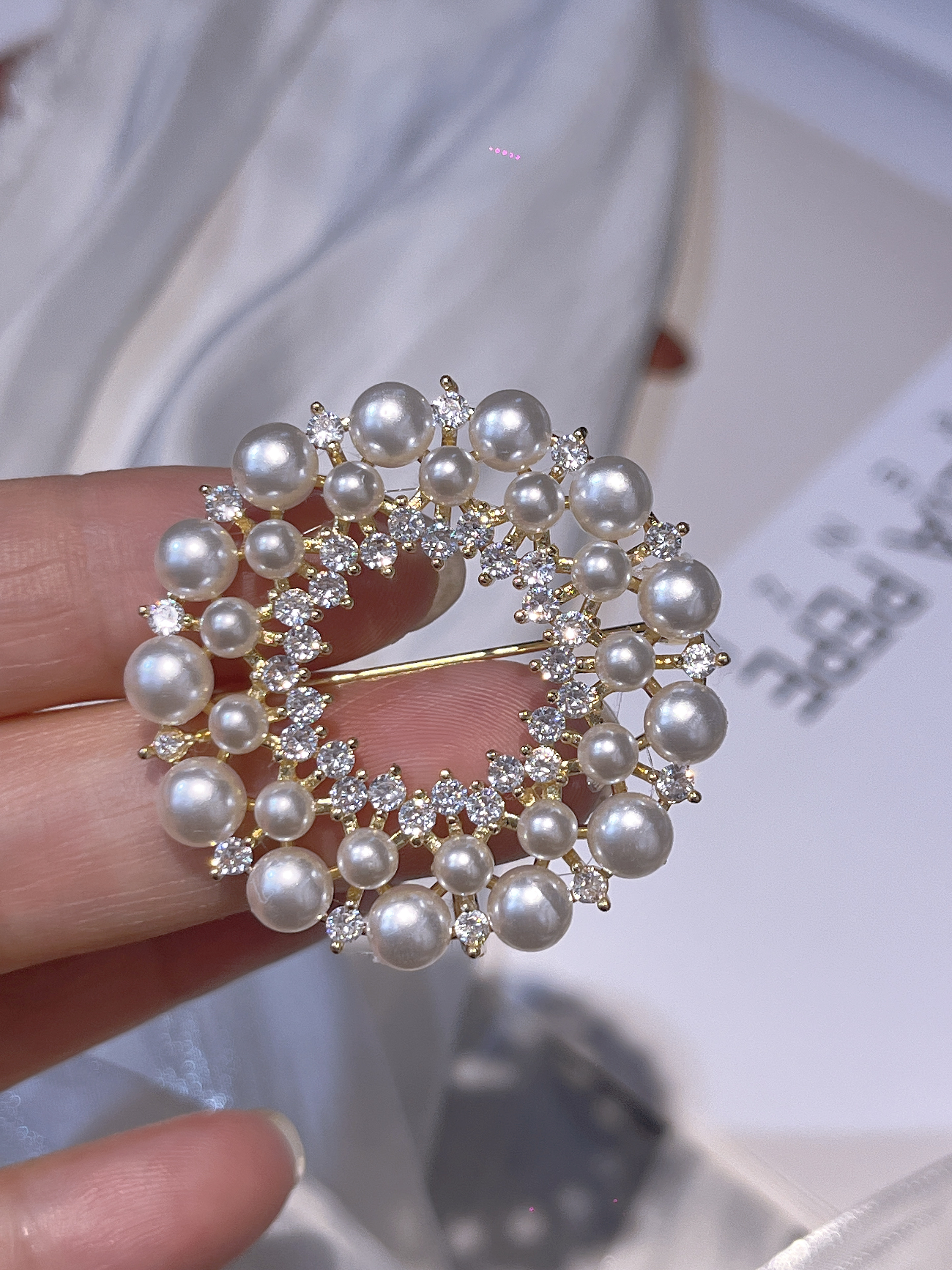 珍珠花环胸针配饰铜胸针中国风轻奢珠宝胸针胸针胸针女详情图2