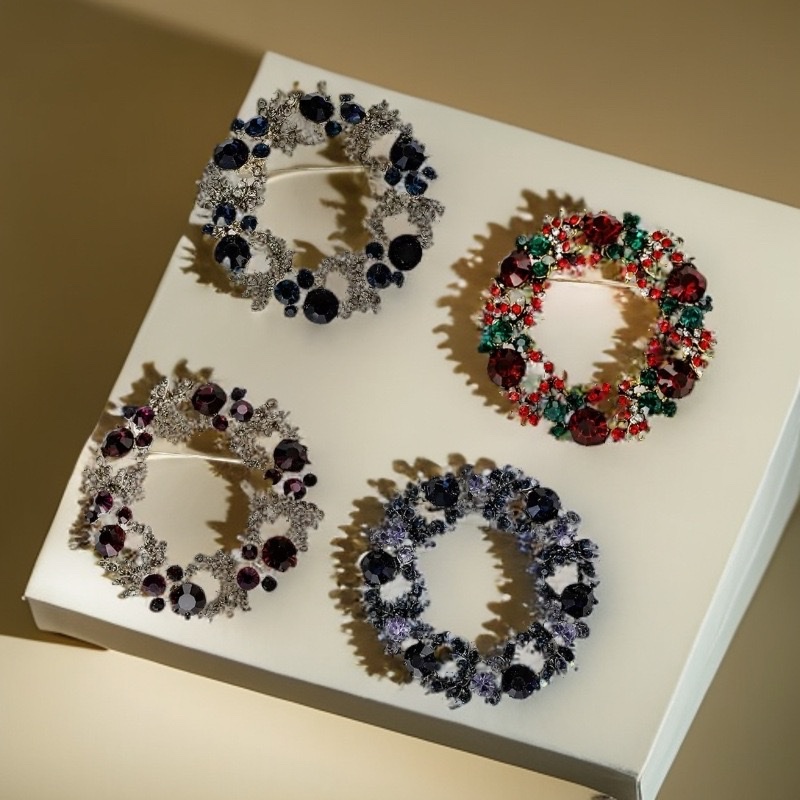 跨境高档镶钻花环胸针女轻奢时尚百搭高级感西装大衣胸花别针配饰 