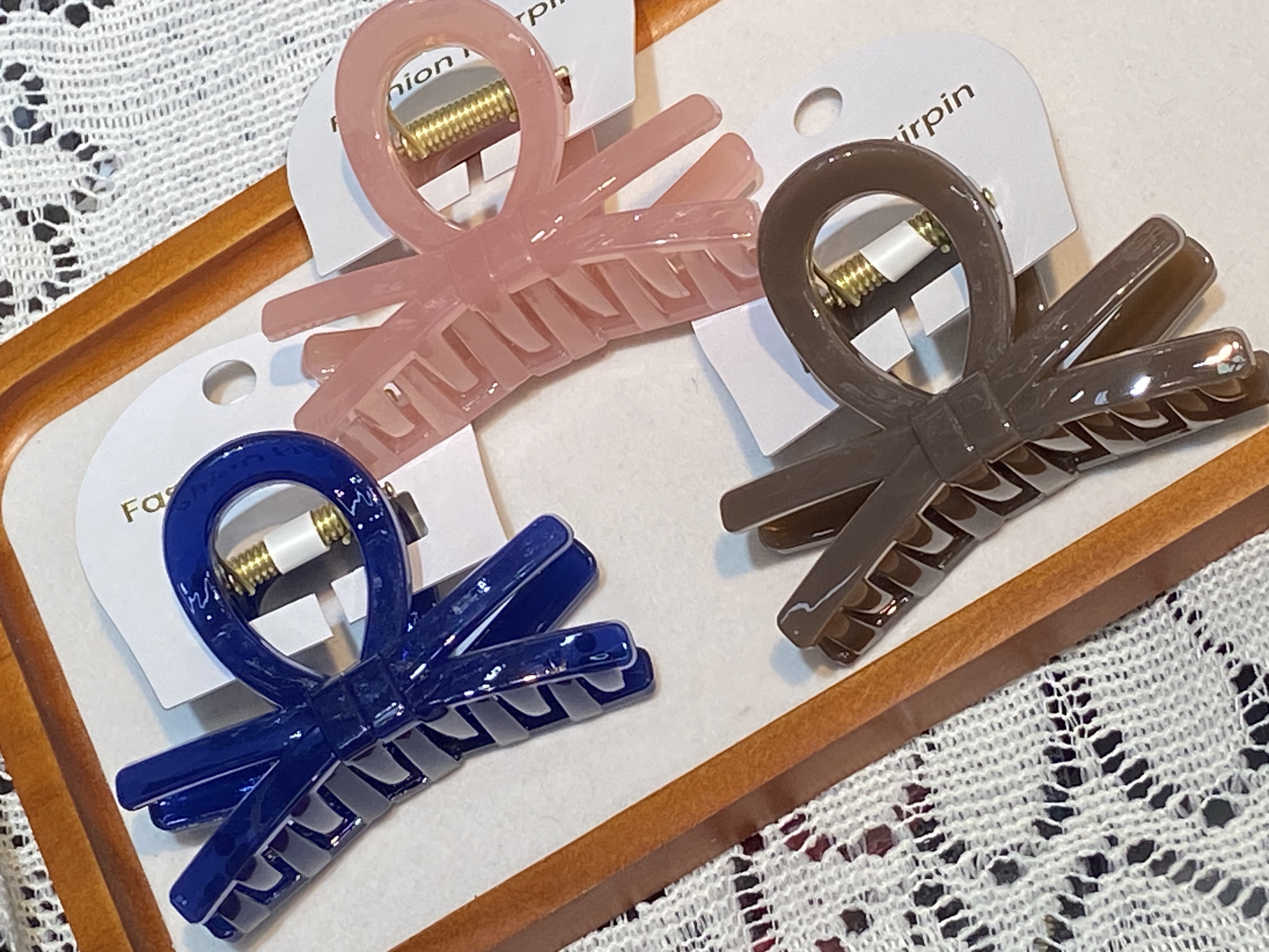 Simple and fashionable hair clip accessories details Picture