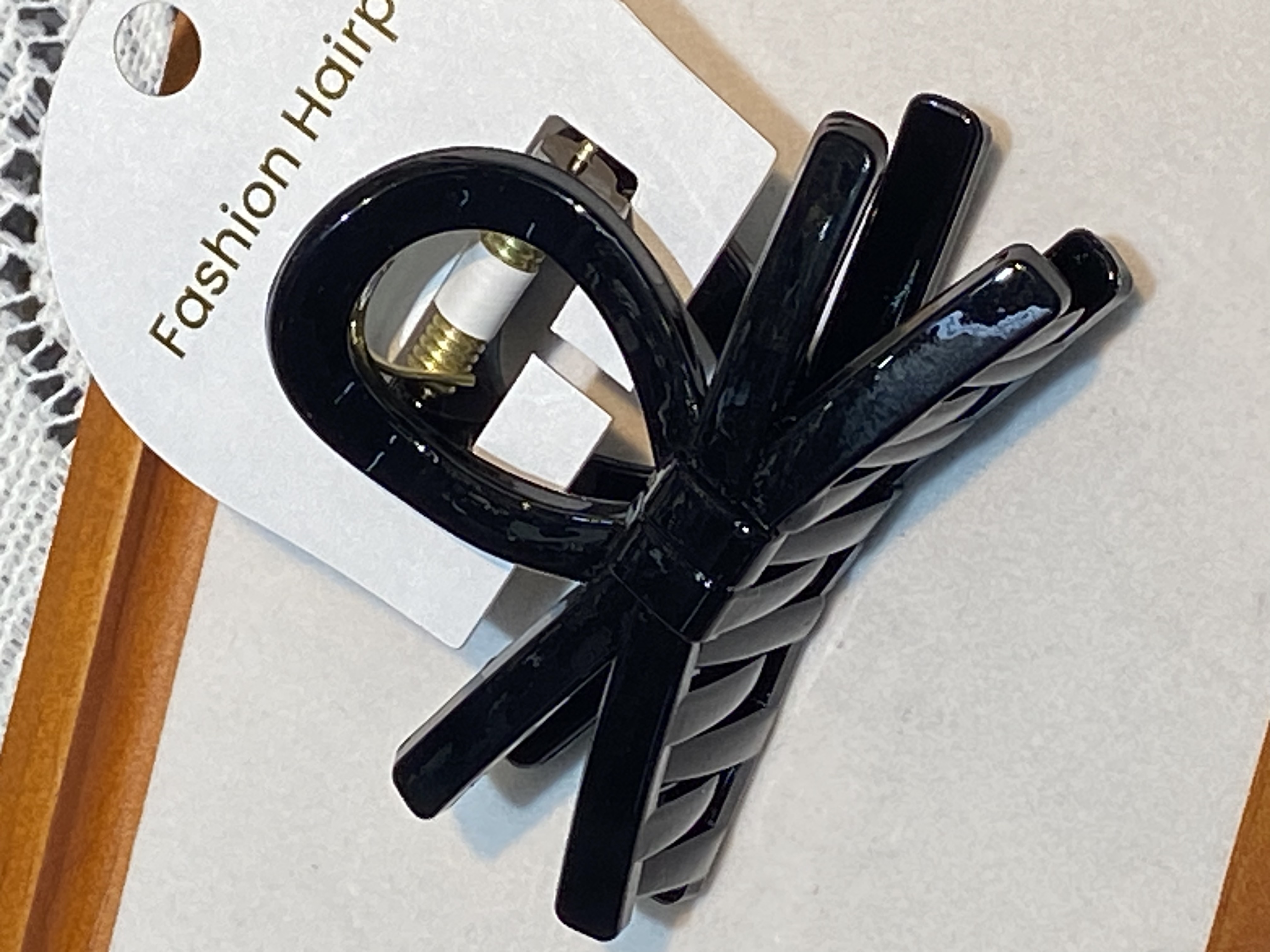 Simple and fashionable hair clip accessories Specification image