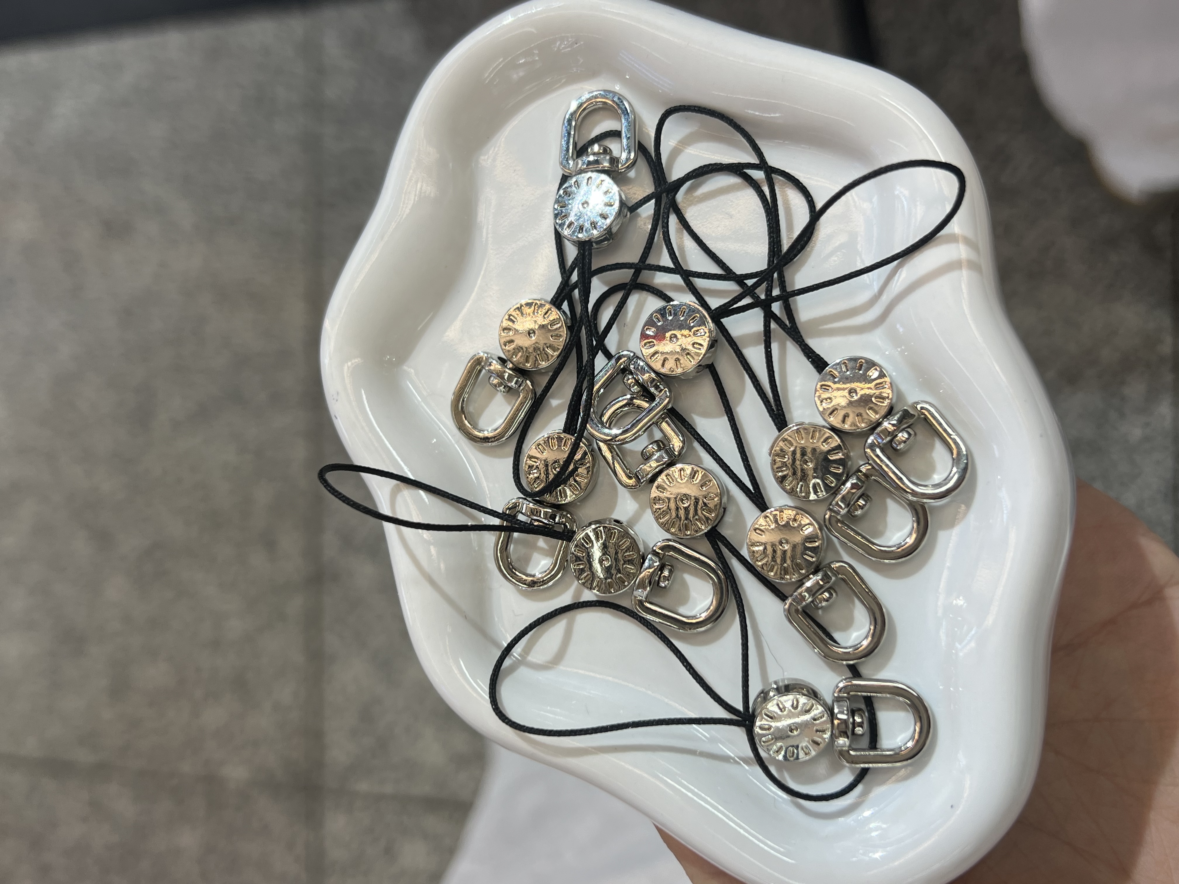 高保新型手机挂绳，diy手工高级手机绳挂件饰品配件