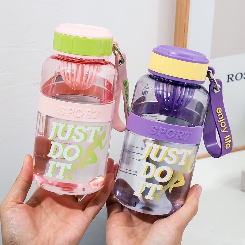 New high-appeartion-level simple and elegant plastic water cup for girls, 600-proof water cup for primary school students going out in summer details Picture