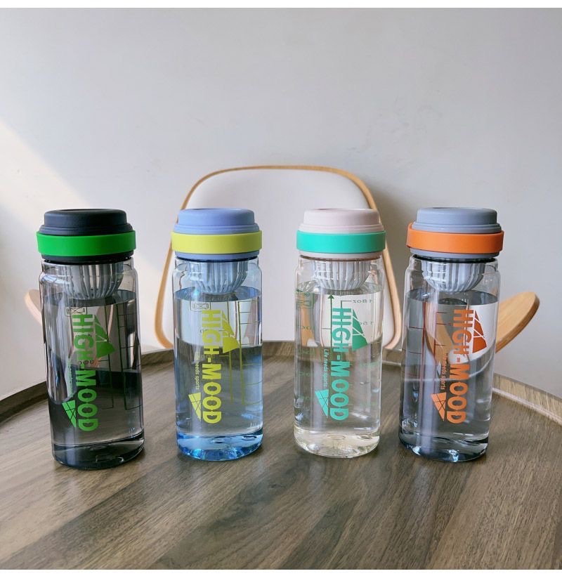 Summer sports plastic water cups are portable and durable. Student fitness water cups have large capacity, various styles and come with tea strainers Item Picture