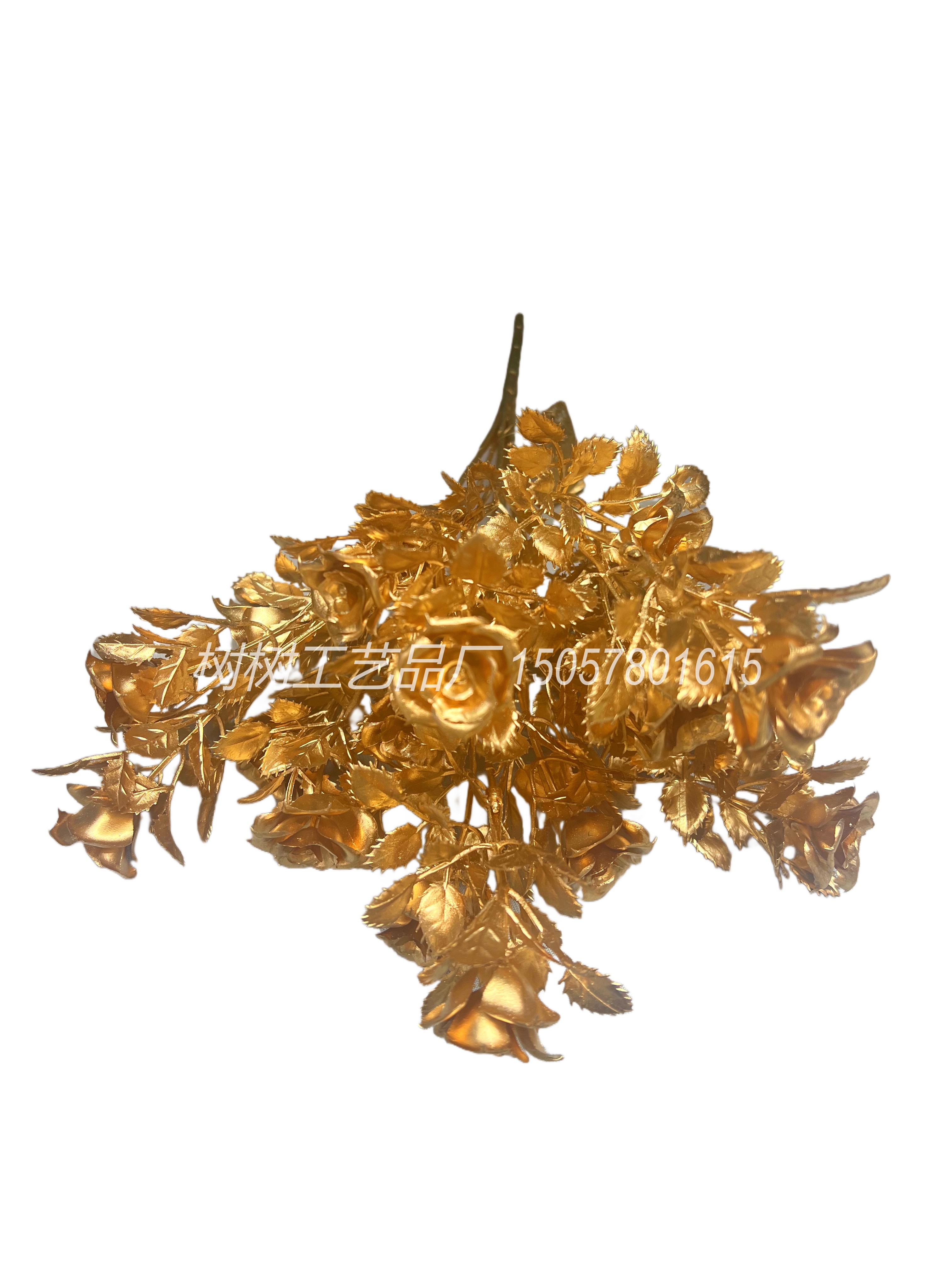 Artificial flowers, artificial roses, plastic flowers, golden artificial flowers, thorny roses, handcrafted flowers, Christmas flowers, home decoration, Christmas flower accessories Application Scenario
