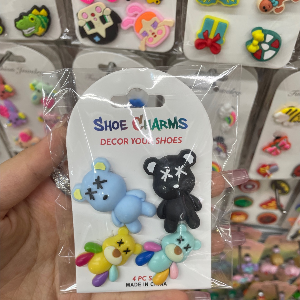 洞洞鞋鞋花鞋扣配饰鞋带装饰时尚百搭鞋扣装饰品潮流配件产品图