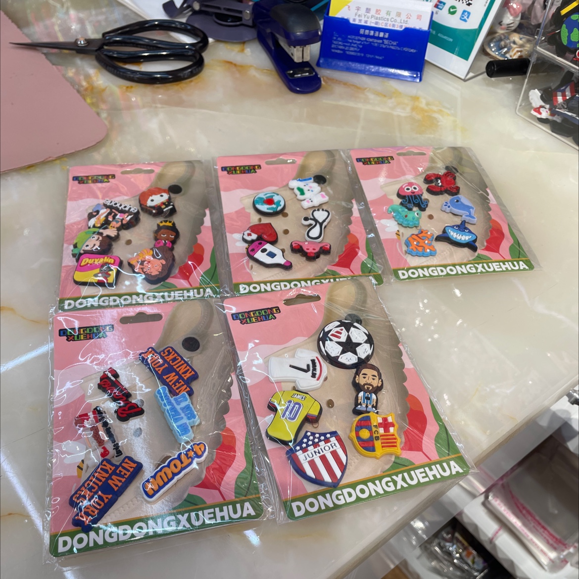 洞洞鞋鞋花鞋扣配饰鞋带装饰时尚百搭鞋扣装饰品鞋扣配件鞋扣装饰品鞋花鞋扣搭配鞋饰品