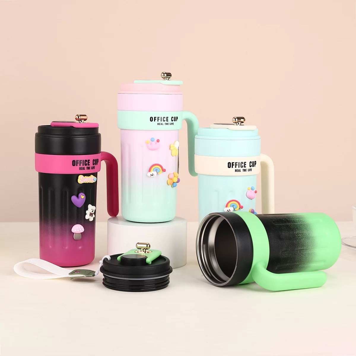 宏正650ML保温杯女生大容量智能显温冰霸杯高颜值健身咖啡杯316不锈钢水杯