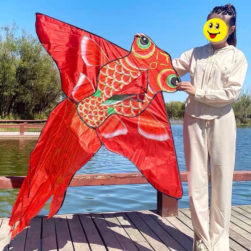 The new kite, Red Golden Fish, is a popular spring kite. It is an innovative kite specially designed for children and adults, featuring a gentle breeze and easy flight detail image 2
