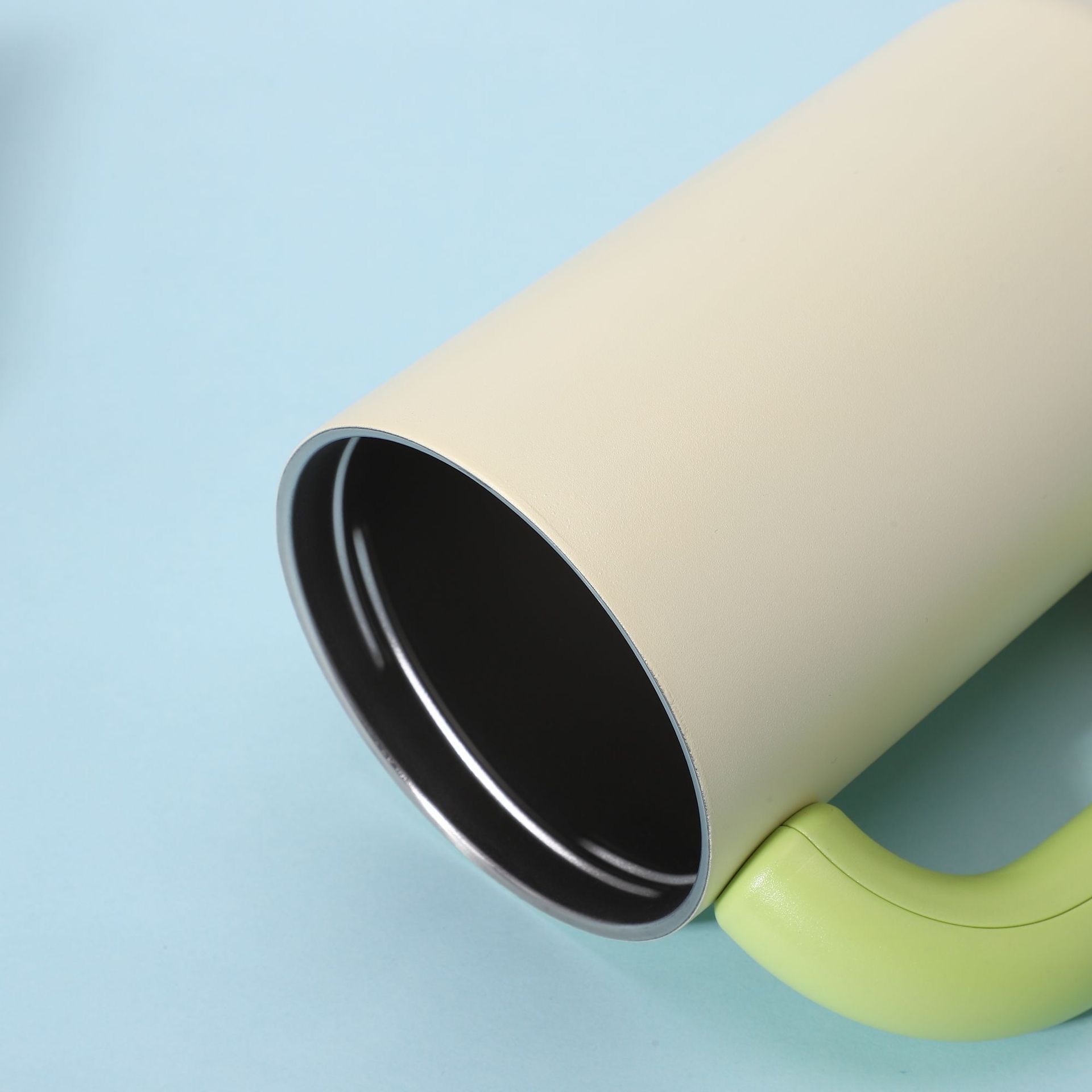 2025 New model with high appearance level, 40oz handle, 304 stainless steel ice cup, large capacity car straw, insulated water cup Specification drawing