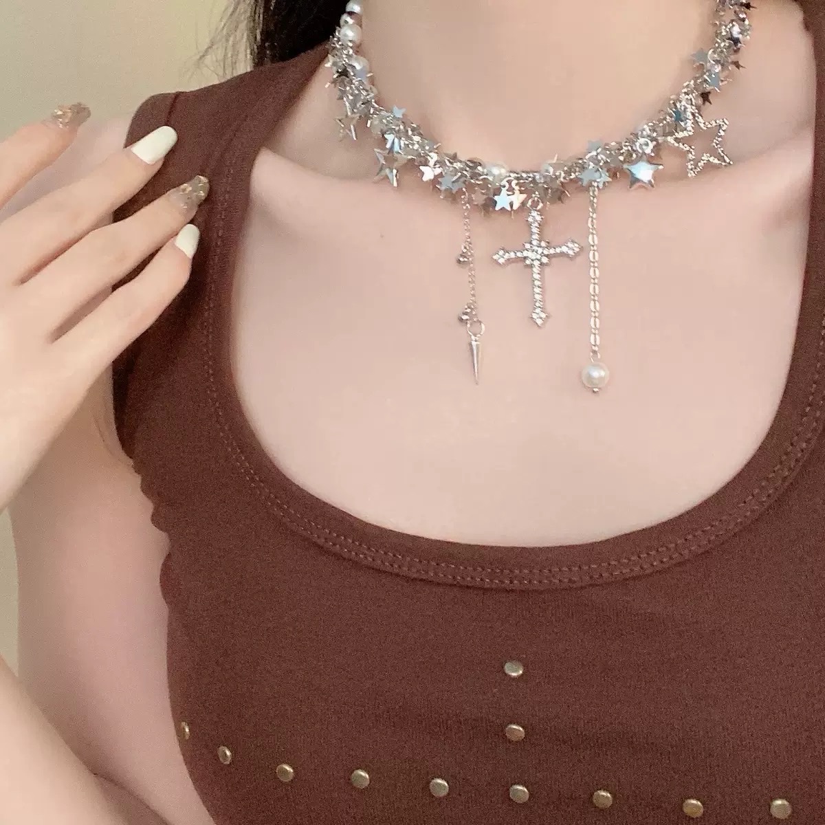 French sand gold pearl necklace jewelry, elegant and refined, fashionable and simple women's necklace accessory, gift jewelry pearl necklace details Picture