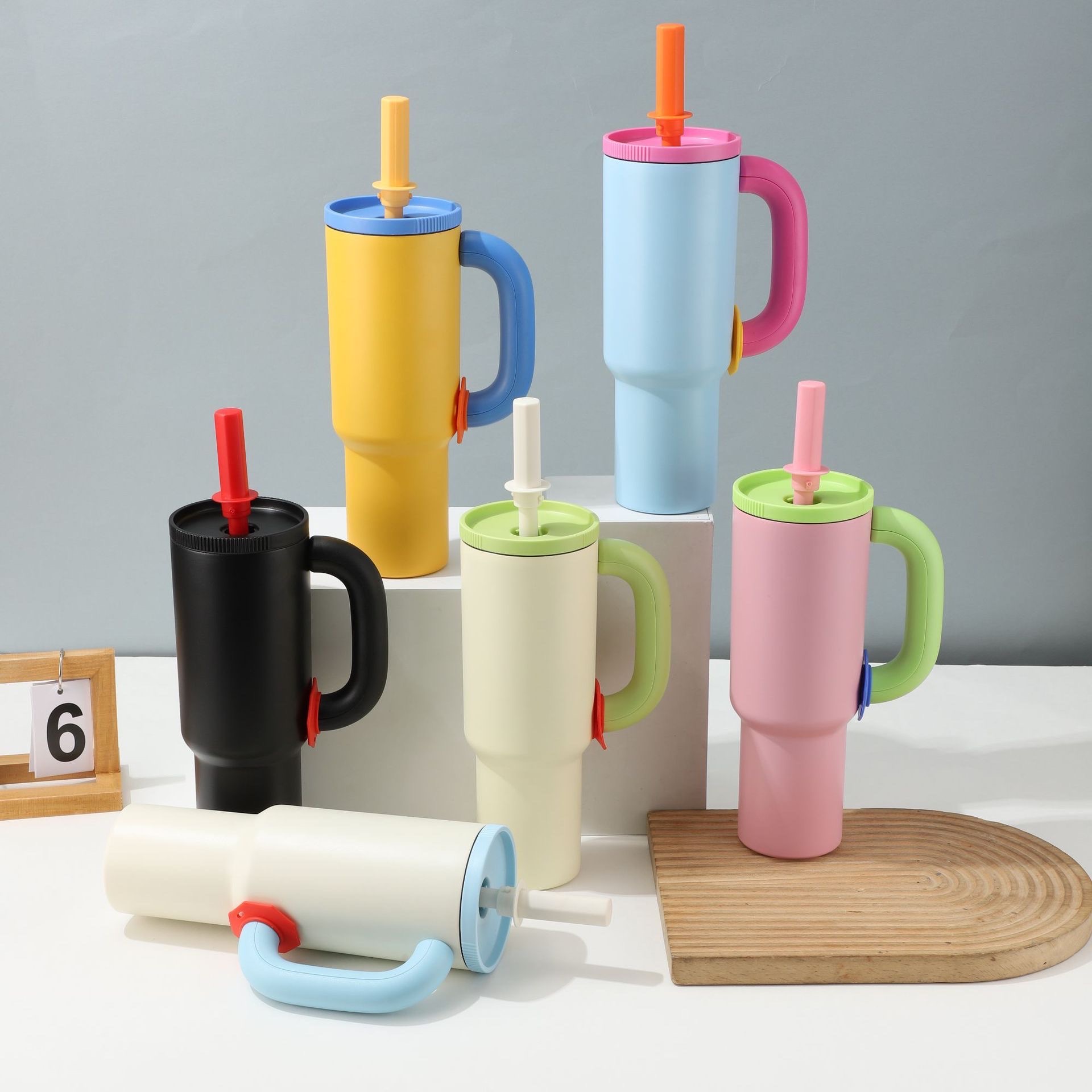 2025 New model with high appearance level, 40oz handle, 304 stainless steel ice cup, large capacity car straw, insulated water cup details Picture