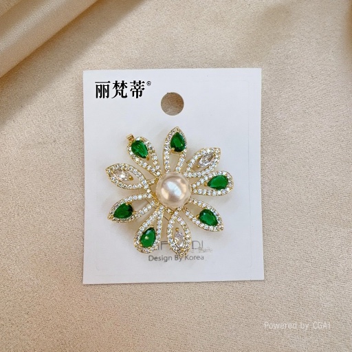 丽梵蒂高端气质微镶锆石胸针时尚百搭通勤优雅大衣别针女款详情图2