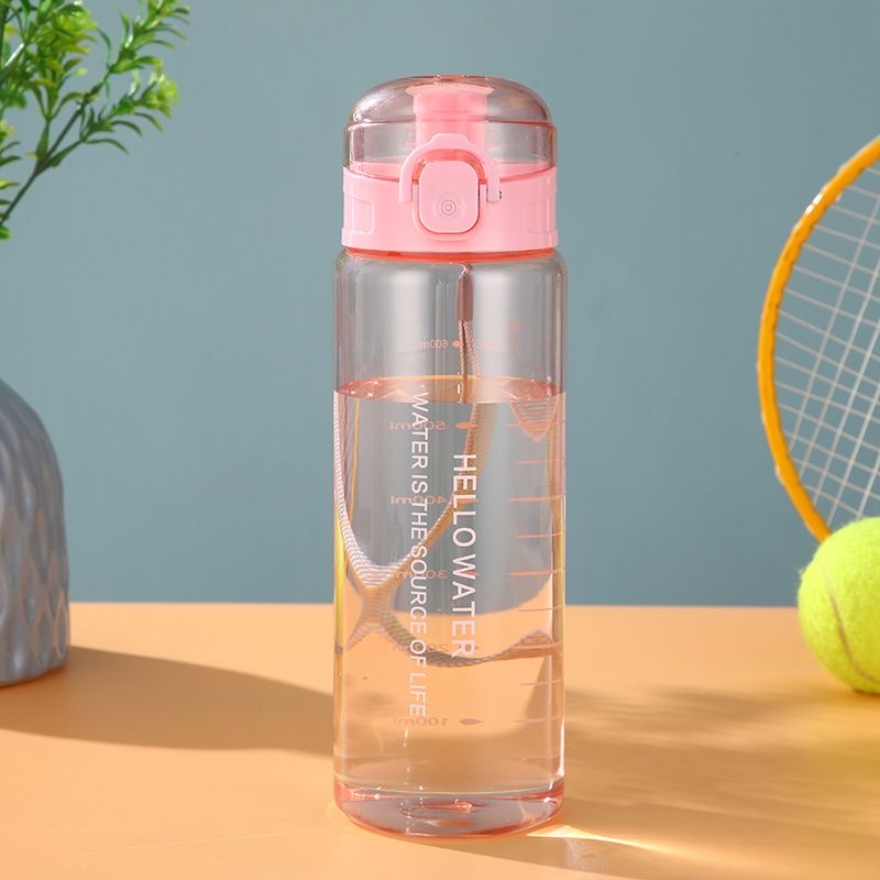 Male and female student anti-drop water cup, fitness large-capacity portable water bottle, high appearance level, portable leak-proof sports space cup, Tiger Fighter 780ML Application Scenario