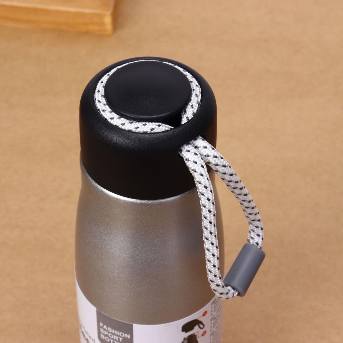 The new 500ML modern and simple 304 stainless steel insulated cup with a high appearance level, the knight cup, and the portable water cup with a handle are selling well. L/Q Specification drawing
