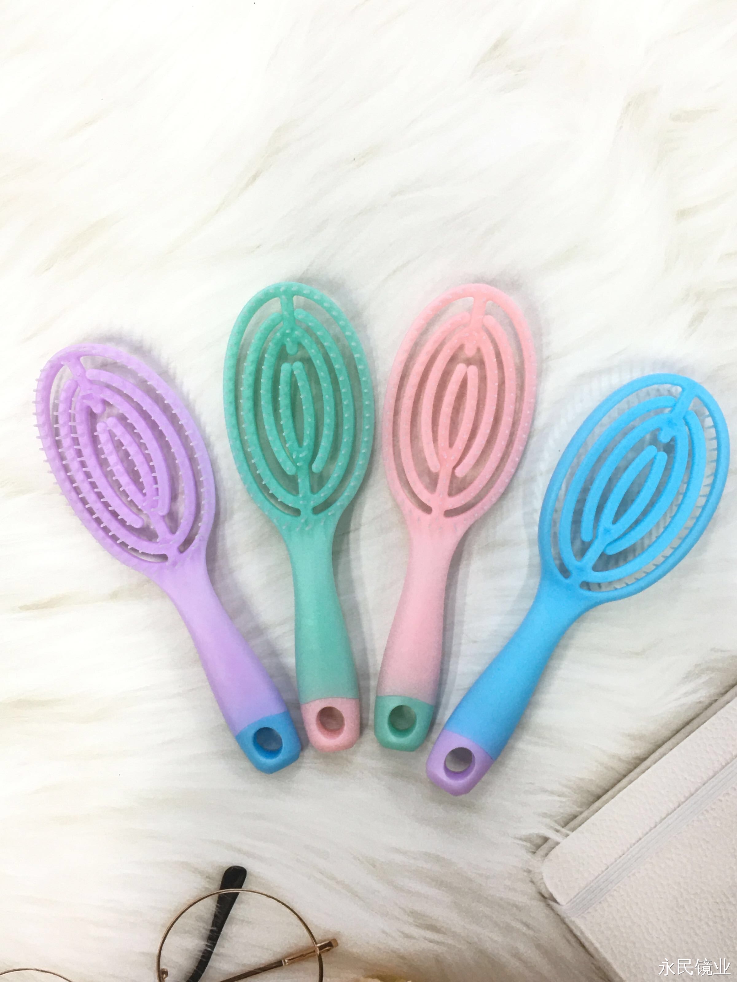 【 Yongmin Mirror Industry 】8807 Hollowed-out Hair Comb with Simple Style Factory Direct sales detail image 5