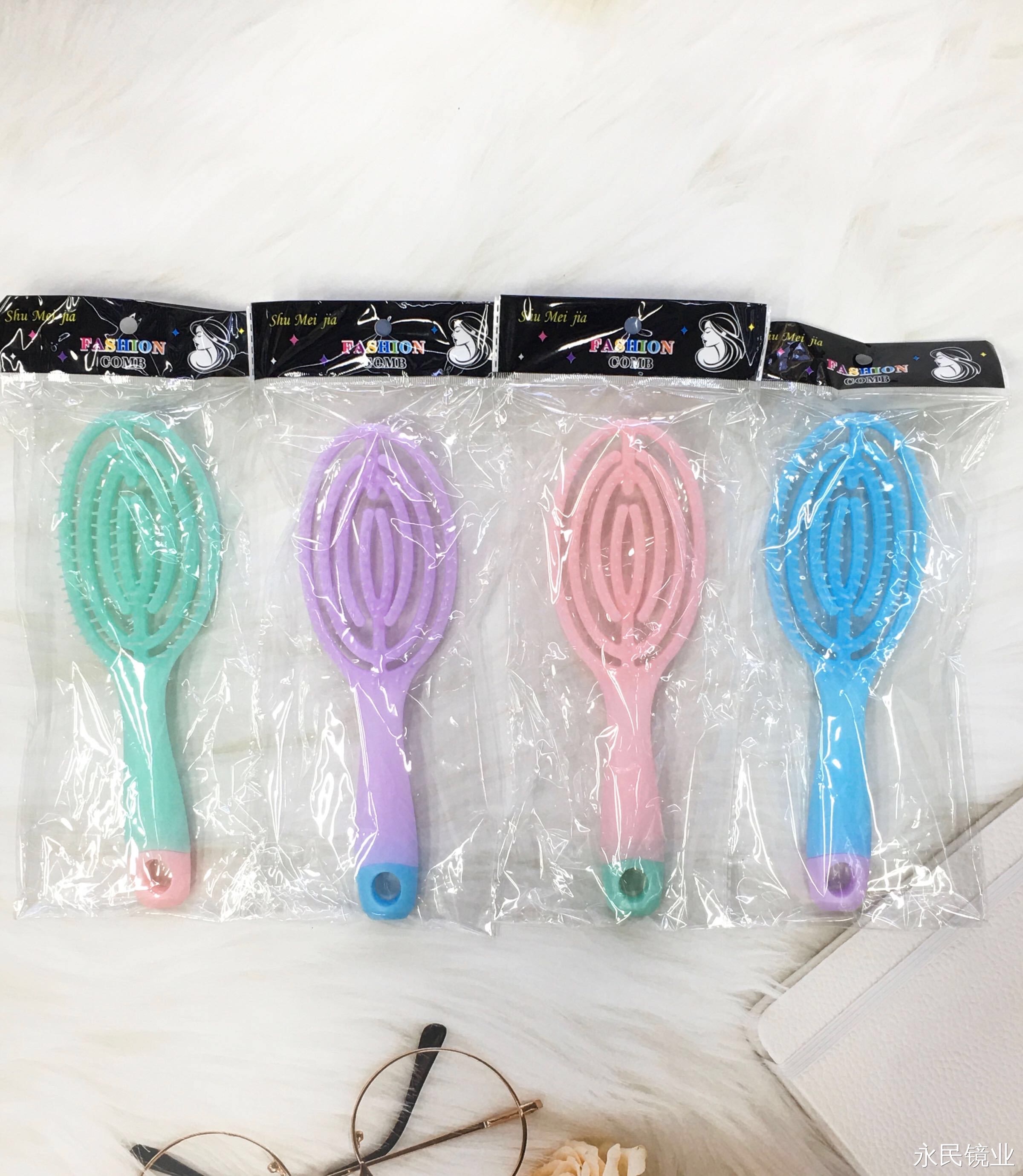 【 Yongmin Mirror Industry 】8807 Hollowed-out Hair Comb with Simple Style Factory Direct sales detail image 4