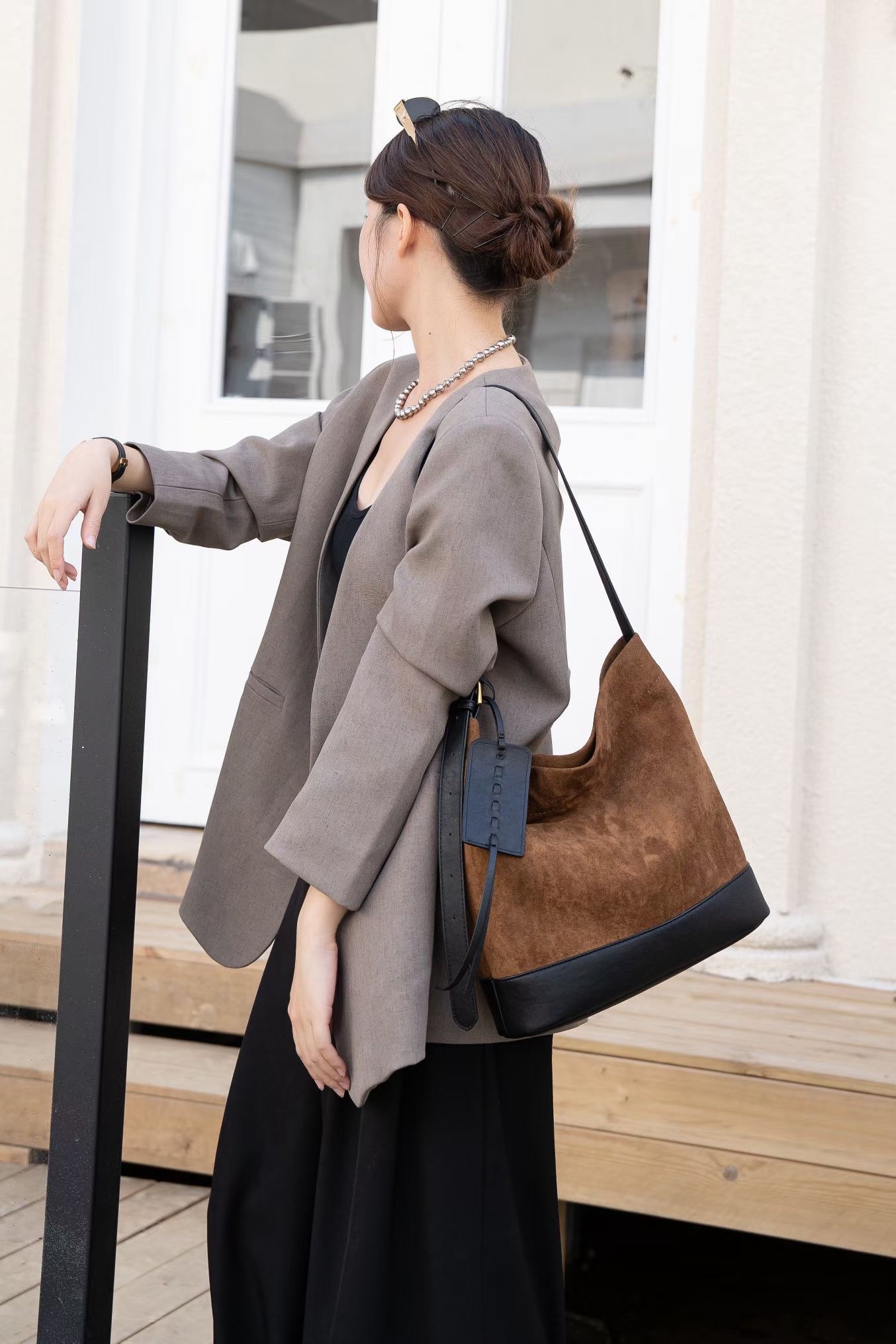 Women's leather cowhide bags, big brand leather bags, long and simple women's phone bags, fashionable and versatile, light luxury women's leather cowhide bags, big brand women's leather bags, phone bags, long and simple women's phone bags, long and simple women's phone bags Item Picture