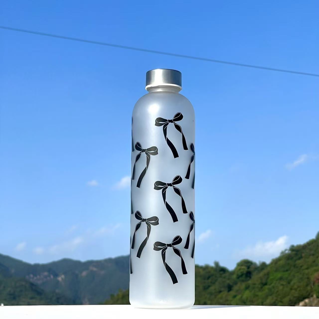 2025 New model Other cross-border 1000ML plastic cups, fresh and clean girl student cups, frosted bow flower pattern water cups, 707-1-896D /S Specification drawing