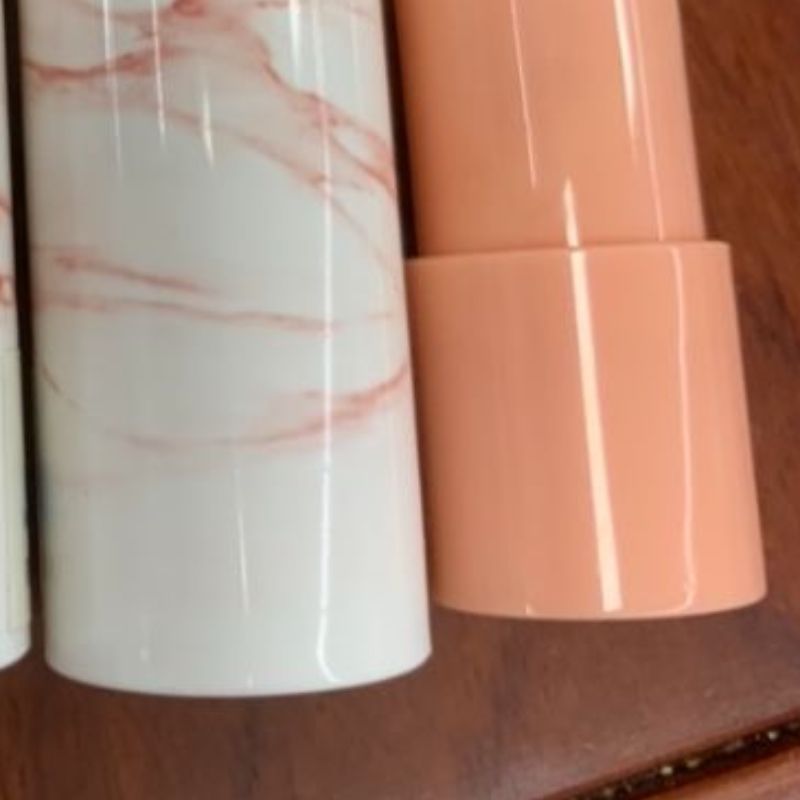Marble-patterned spring lipstick tube cosmetic packaging material Application Scenario