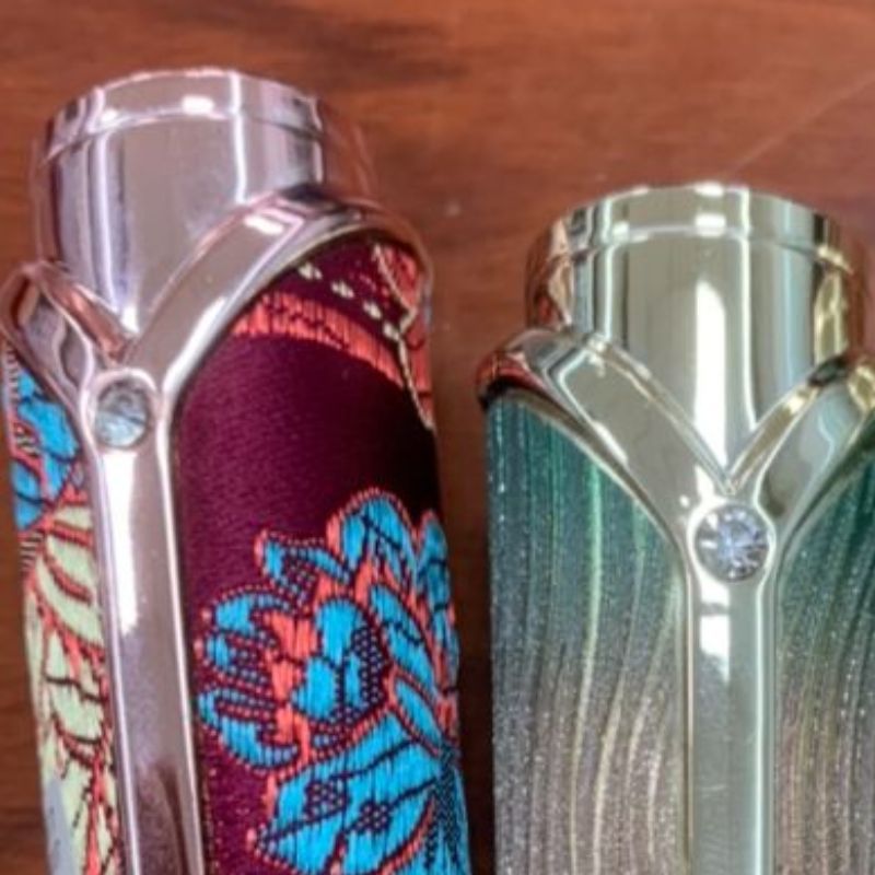Antique-style spring lipstick tube cosmetic packaging materials details Picture