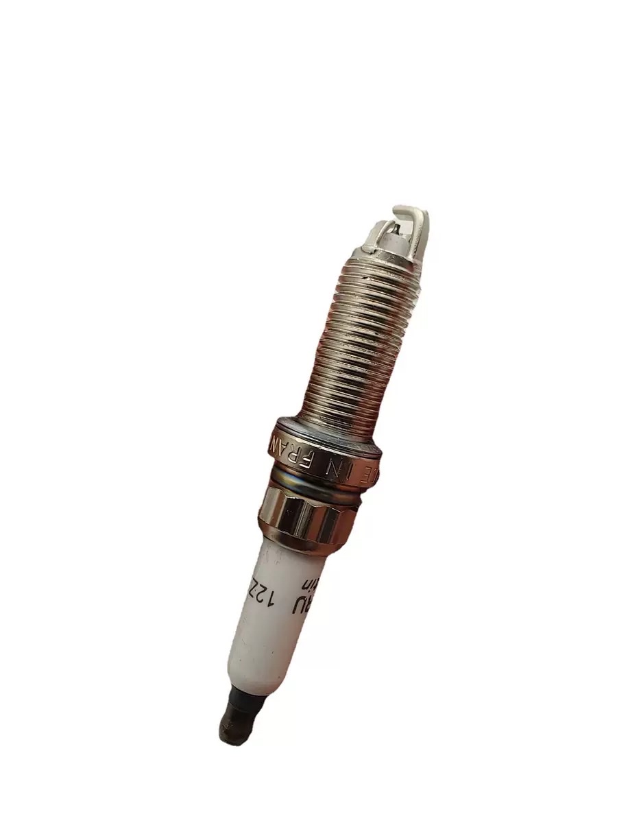 High-performance spark plugs for automotive spark races, compatible with multiple vehicle models, durable and reliable. 6