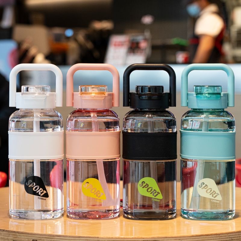 Tiger Fighter 1350ML Water Cup for men, large capacity, anti-drop and heat-resistant in summer, portable plastic with straw for women, 2025 new model sports Cup, 2103-945L /W full figure