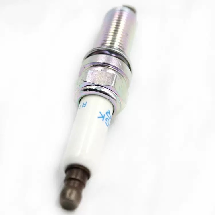火花塞高性能汽车火花赛点火器适配多车型耐用可靠1
