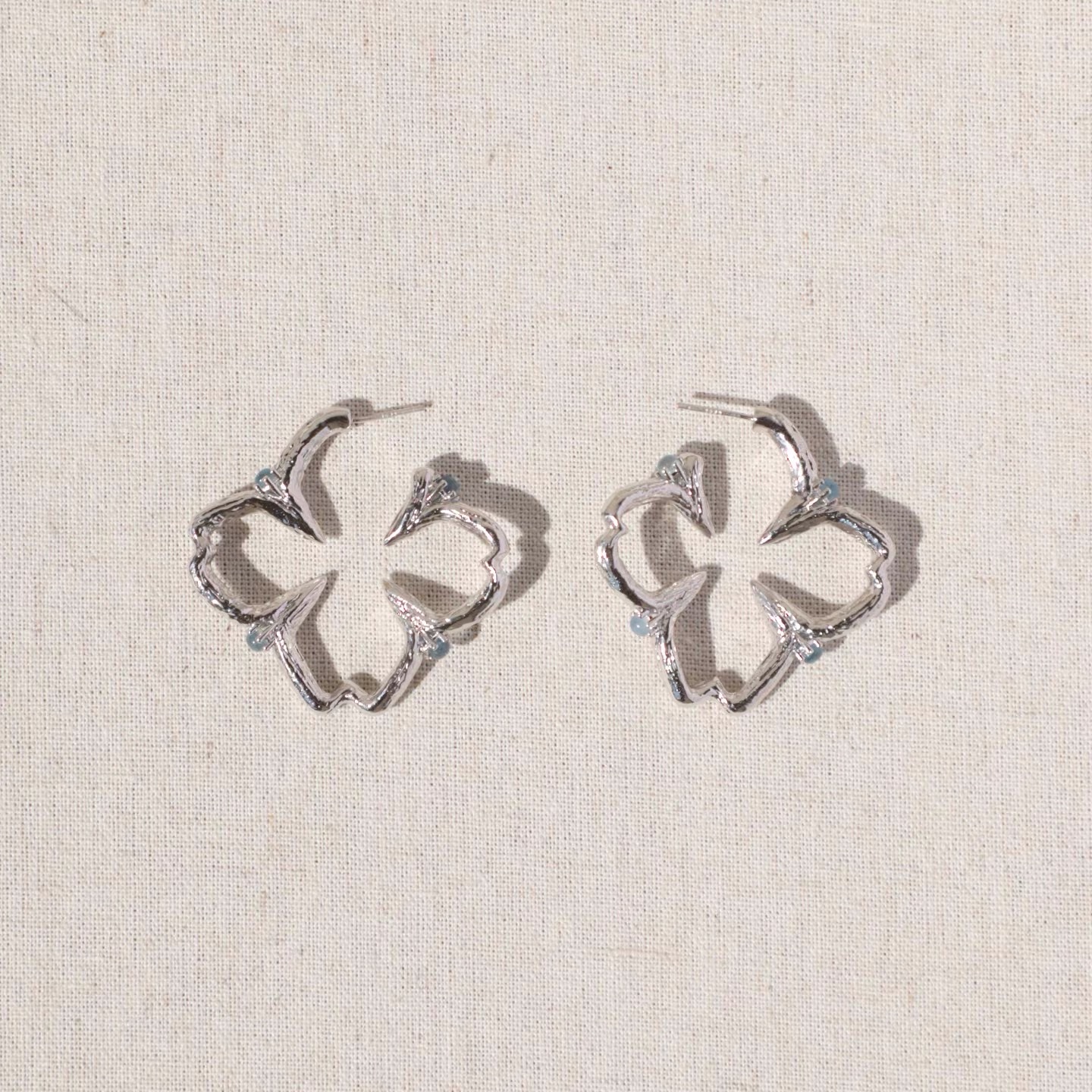 New MONSECRET designer brand double-sided floral knot earring earrings details Picture