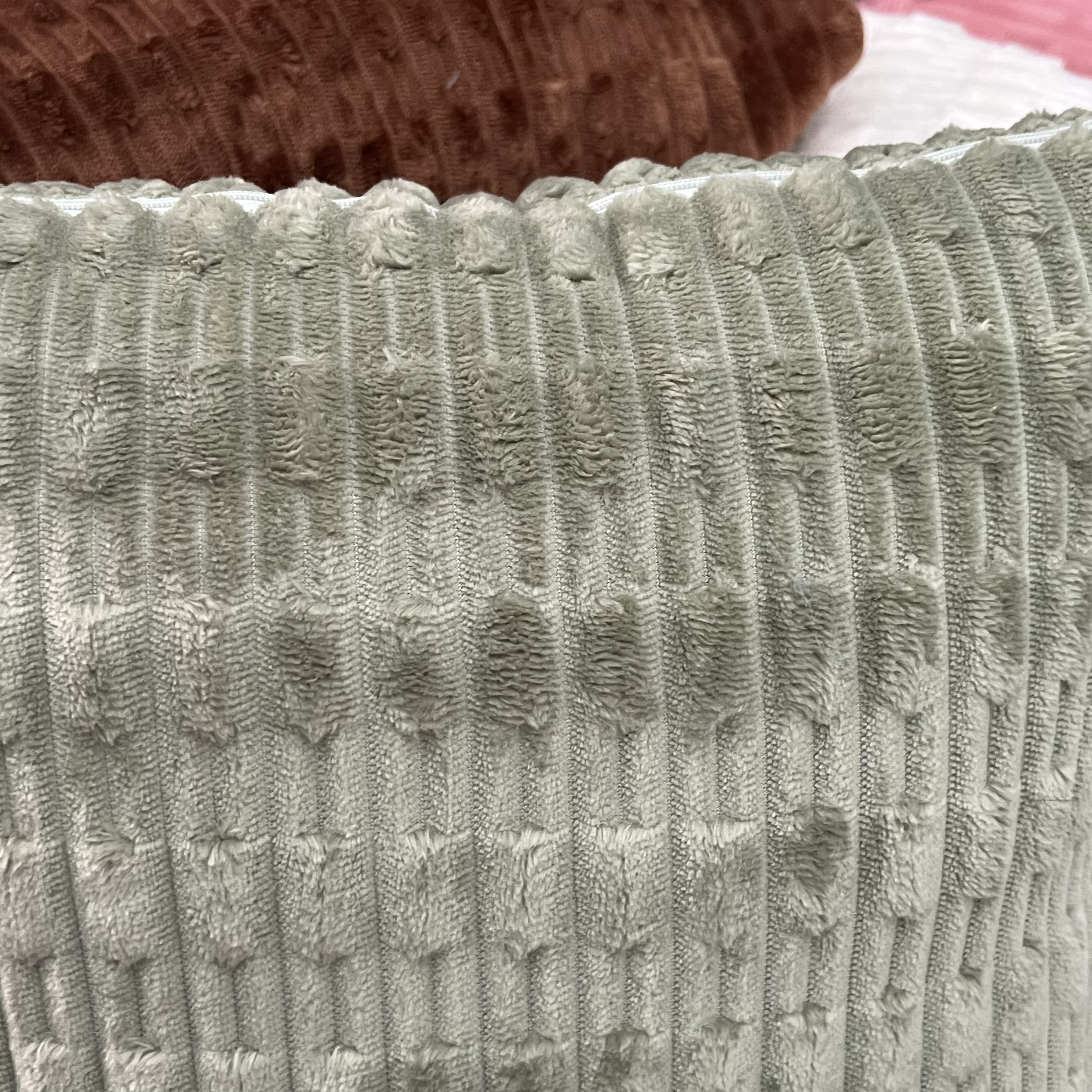 Multi-functional pillowcase, corn kernel cushion, nap pillow, pillow cover, comfortable cushion, living room sofa pillow. detail image 9