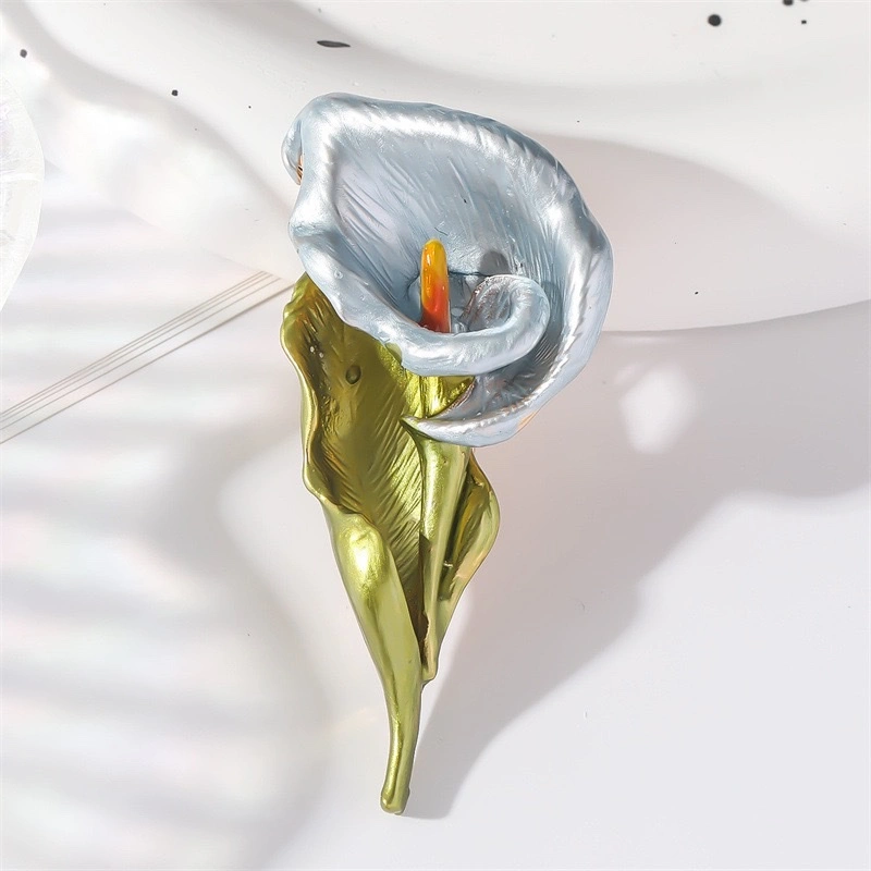 Plant exquisite enamel painting oil calla lily brooch, alloy oil drip jewelry, elegant and fashionable clothing, flower brooch for women detail image 2